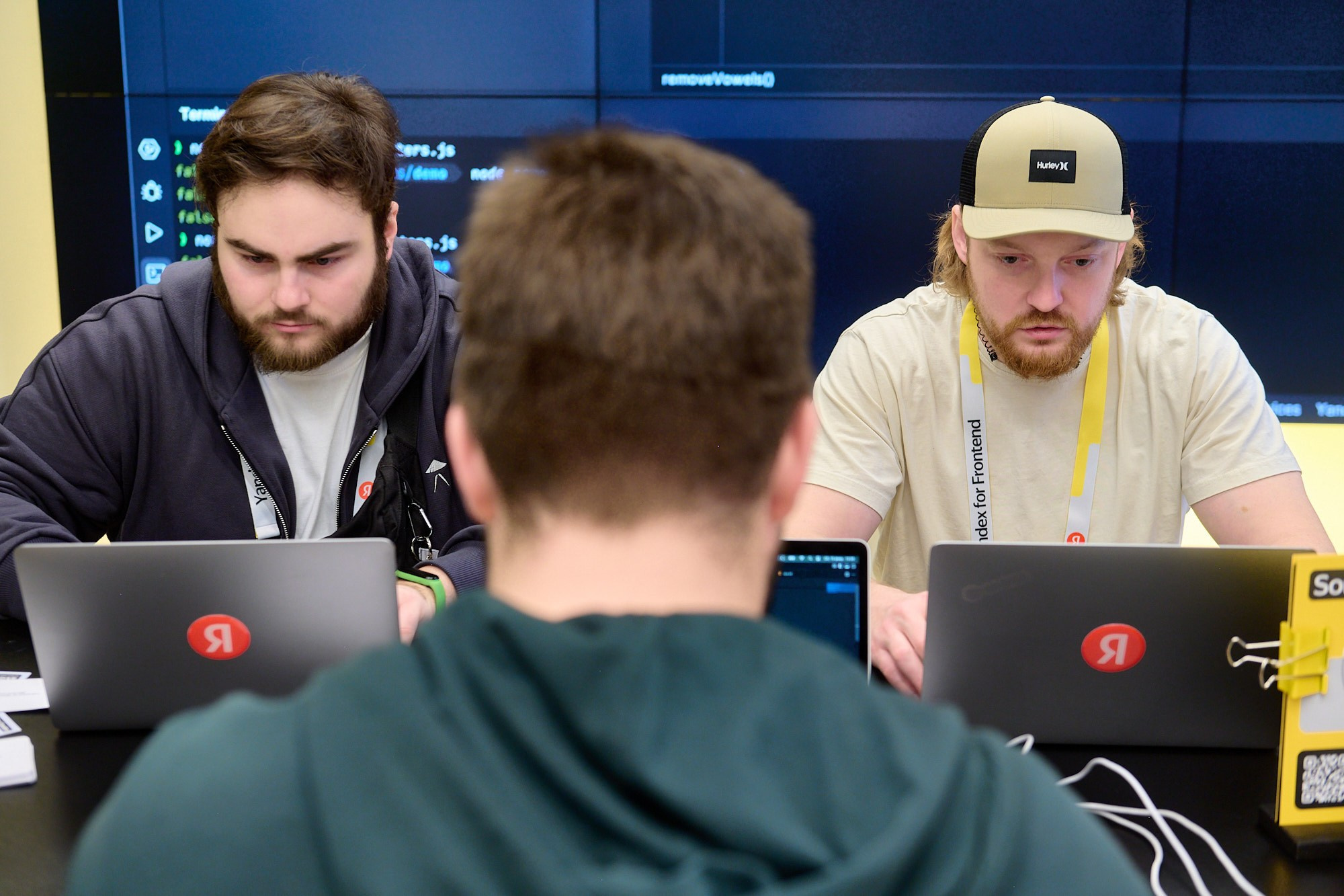 Яндекс Frontend. Репортажный фотограф в Москве Вадим Францев