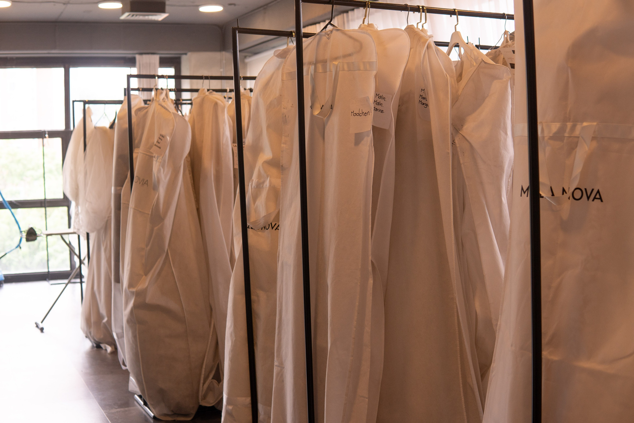 La Esposa. Wedding Photographer in Barcelona and Medellin