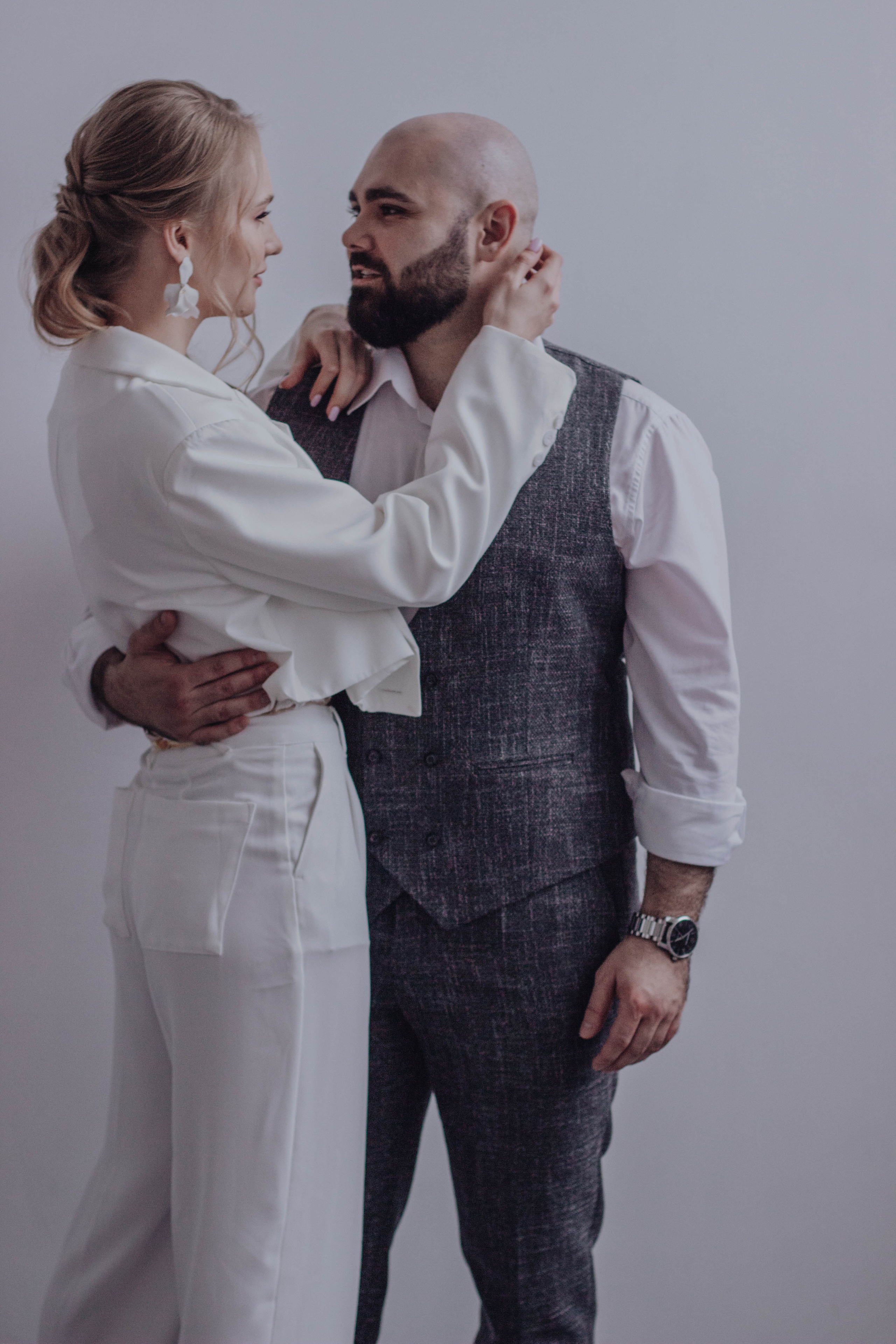 Камерная свадьба Софья+Михаил в фотостудии DOM июнь 2021. Свадебный фотограф и фотограф Love-Store в Нижнем Новгороде Анастасия