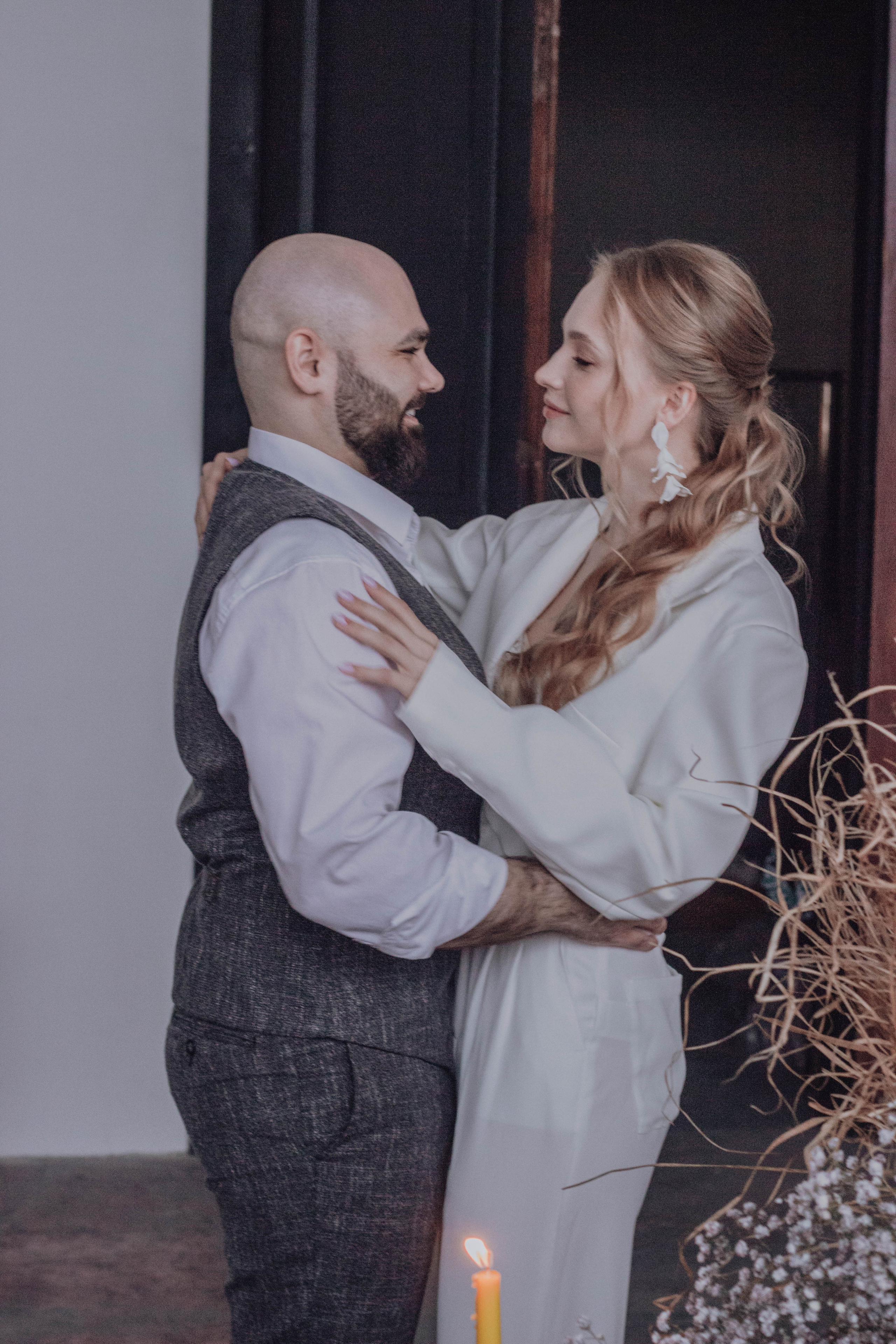 Камерная свадьба Софья+Михаил в фотостудии DOM июнь 2021. Свадебный фотограф и фотограф Love-Store в Нижнем Новгороде Анастасия