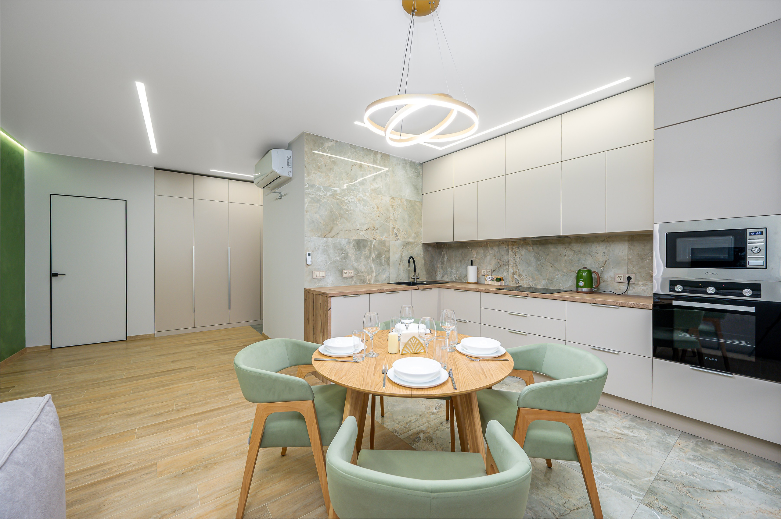 Квартира на Измайловском бульваре. Интерьерный фотограф. Фото- видеосъемка недвижимости Санкт-Петербург