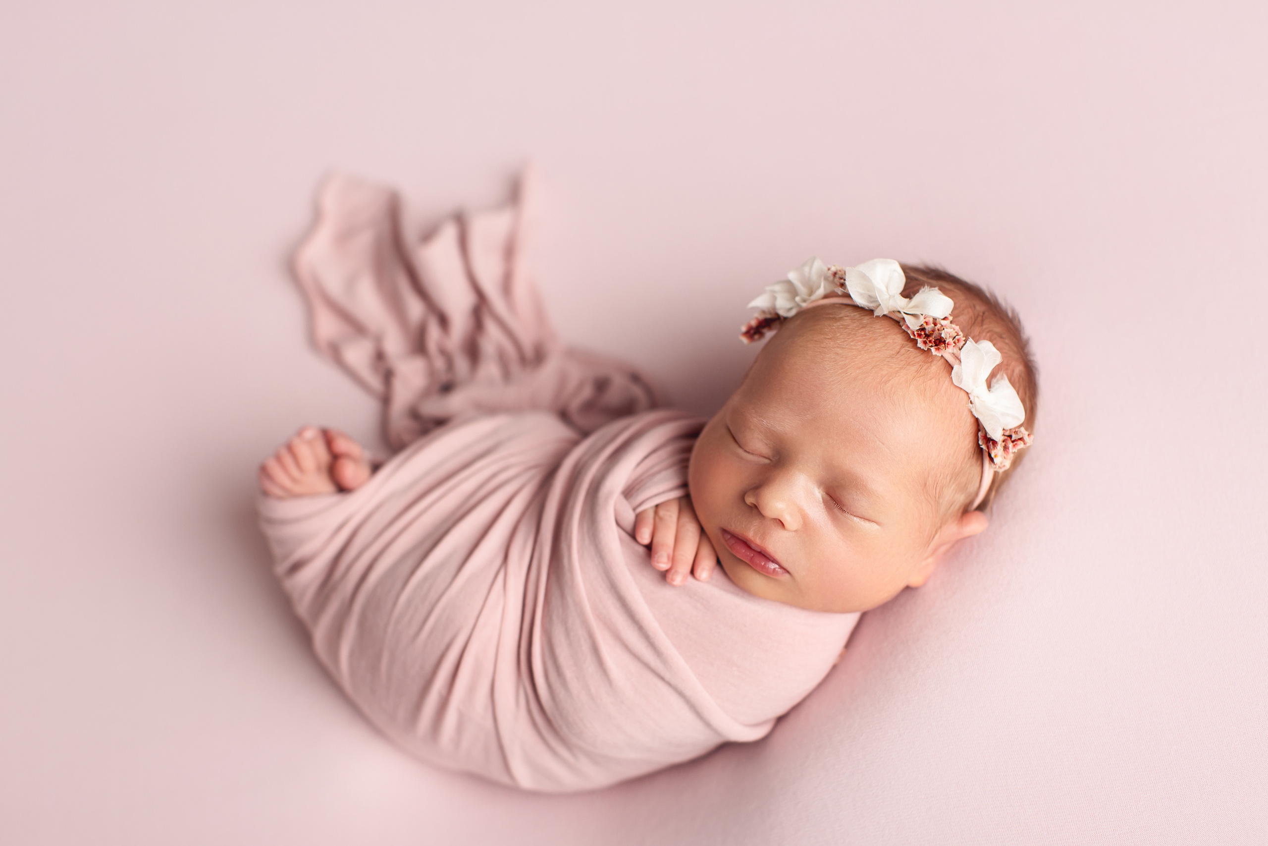 Девочки. Фотограф беременности, новорождённых и деток до года в Актау