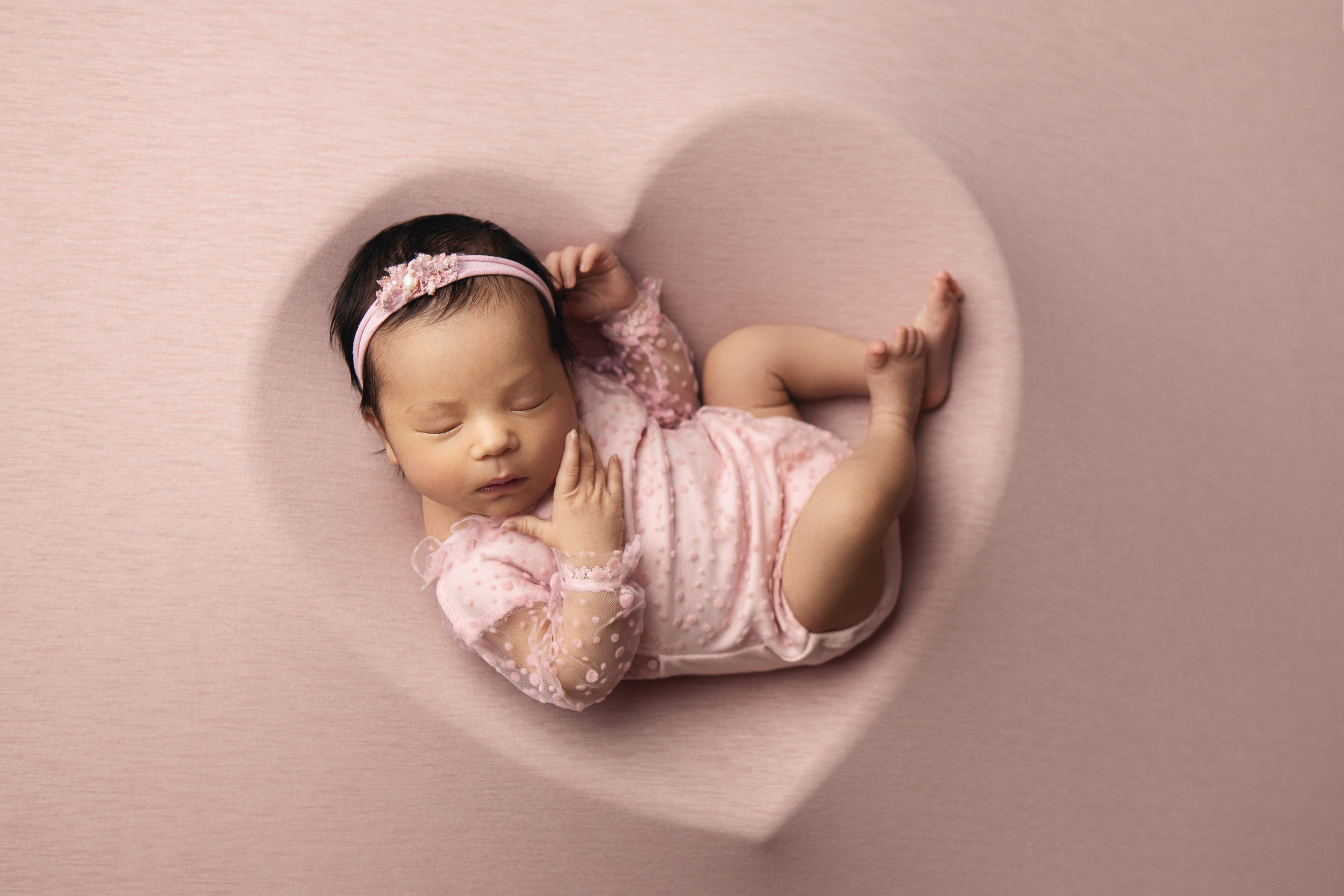 Девочки. Фотограф беременности, новорождённых и деток до года в Актау