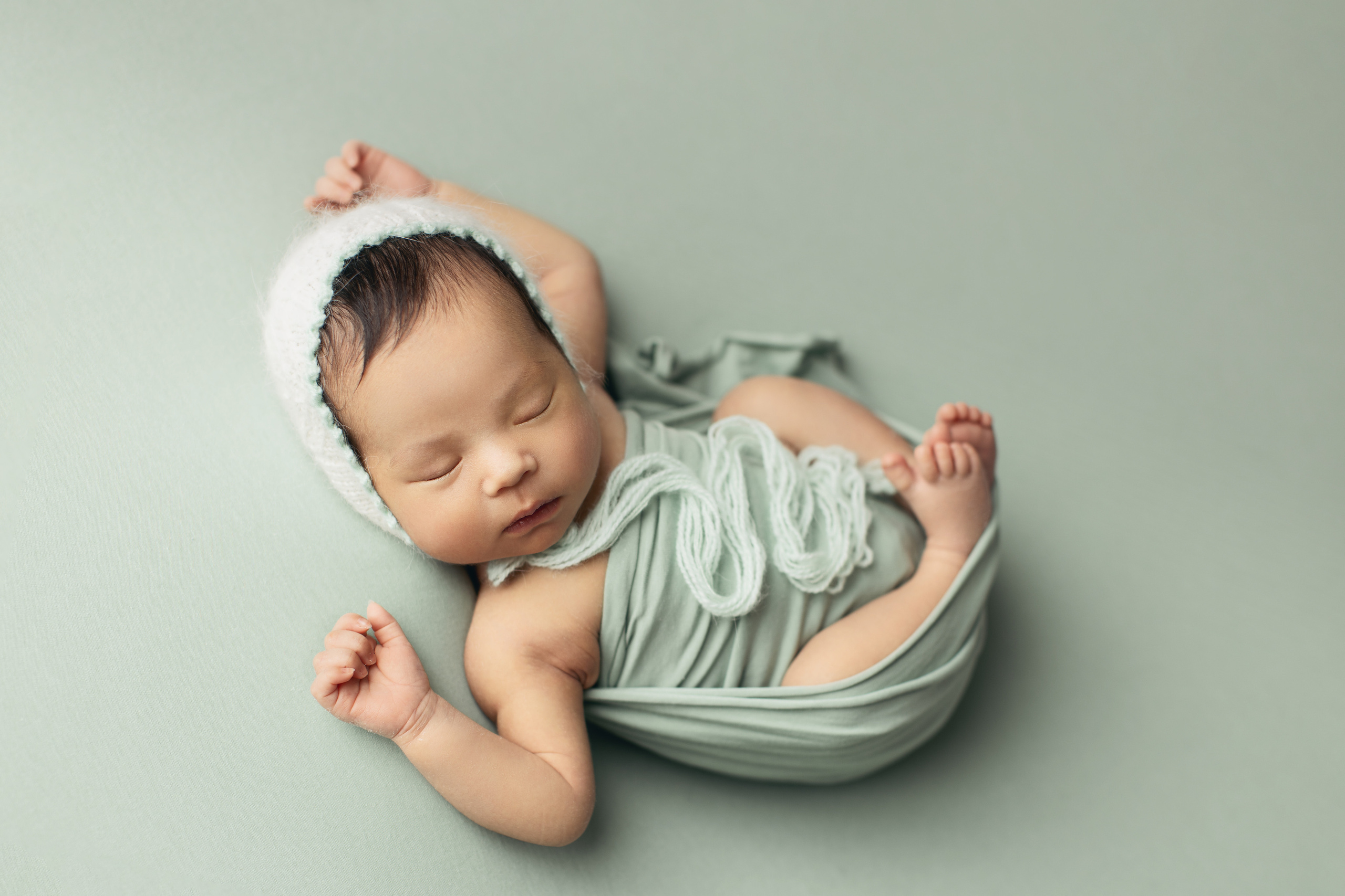 Девочки. Фотограф беременности, новорождённых и деток до года в Актау