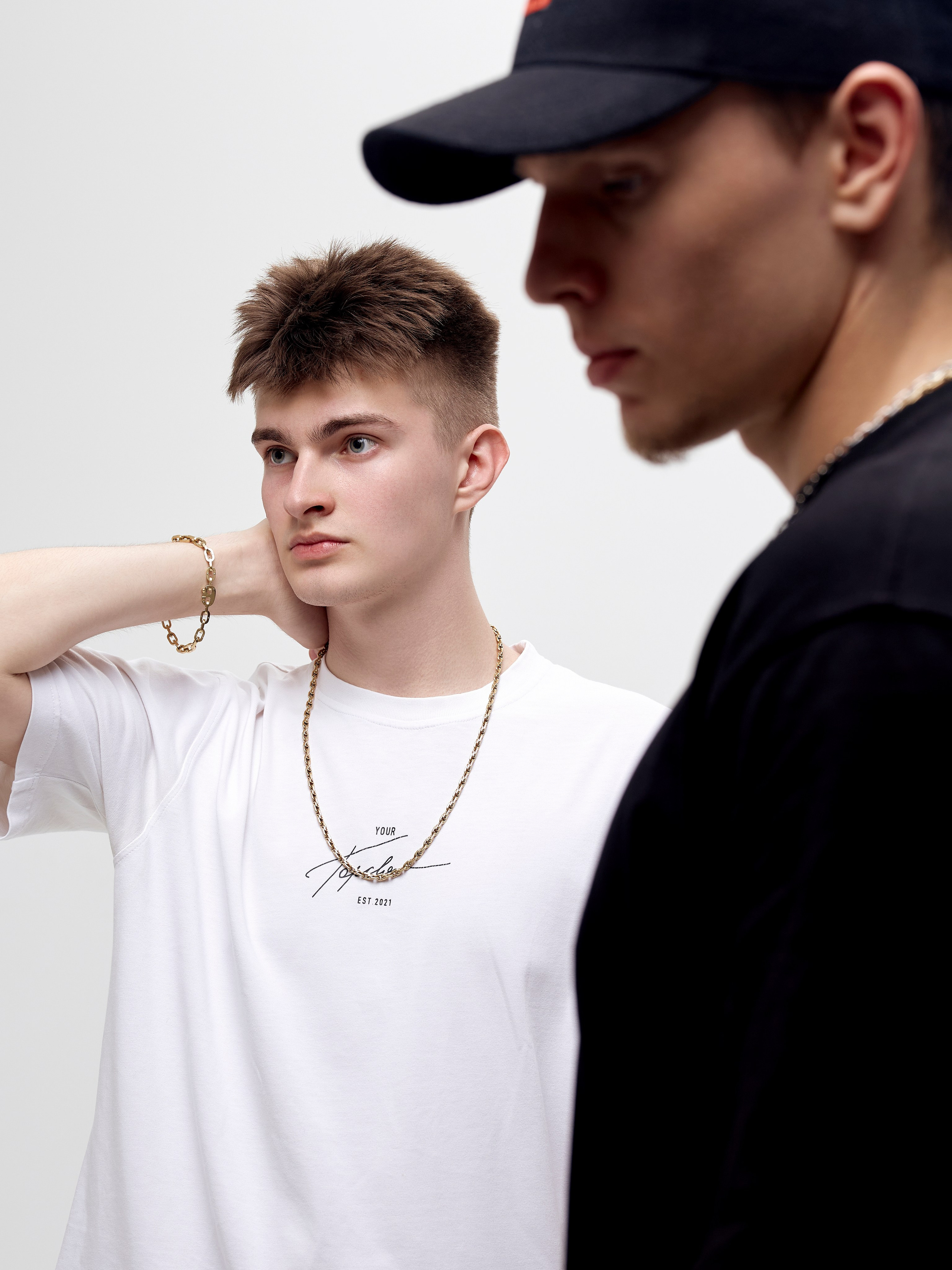 Фотосъемка аксессуаров с моделью в Ростове-на-Дону. Предметный и бизнес фотограф в Ростове-на-Дону Александра Степанова