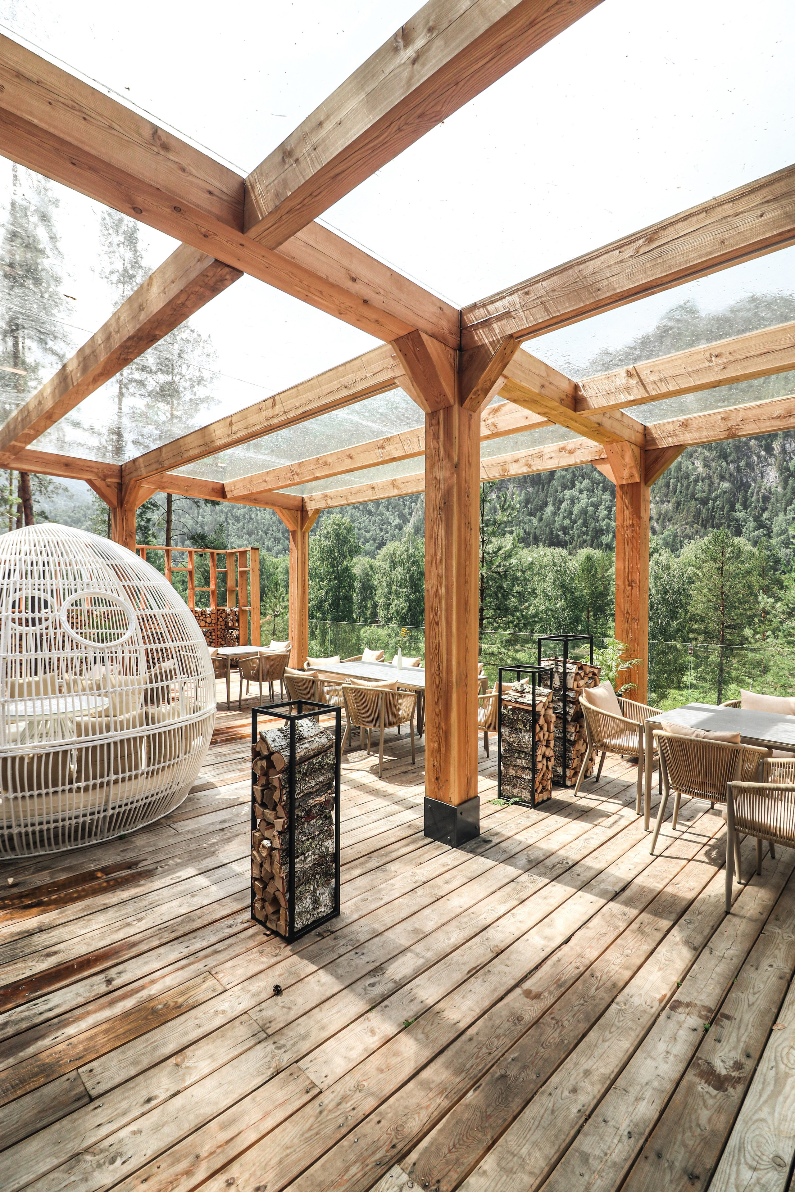 «Pinewood» парк-отель, респ. Алтай. Контент фотограф Дмитрий Борисов