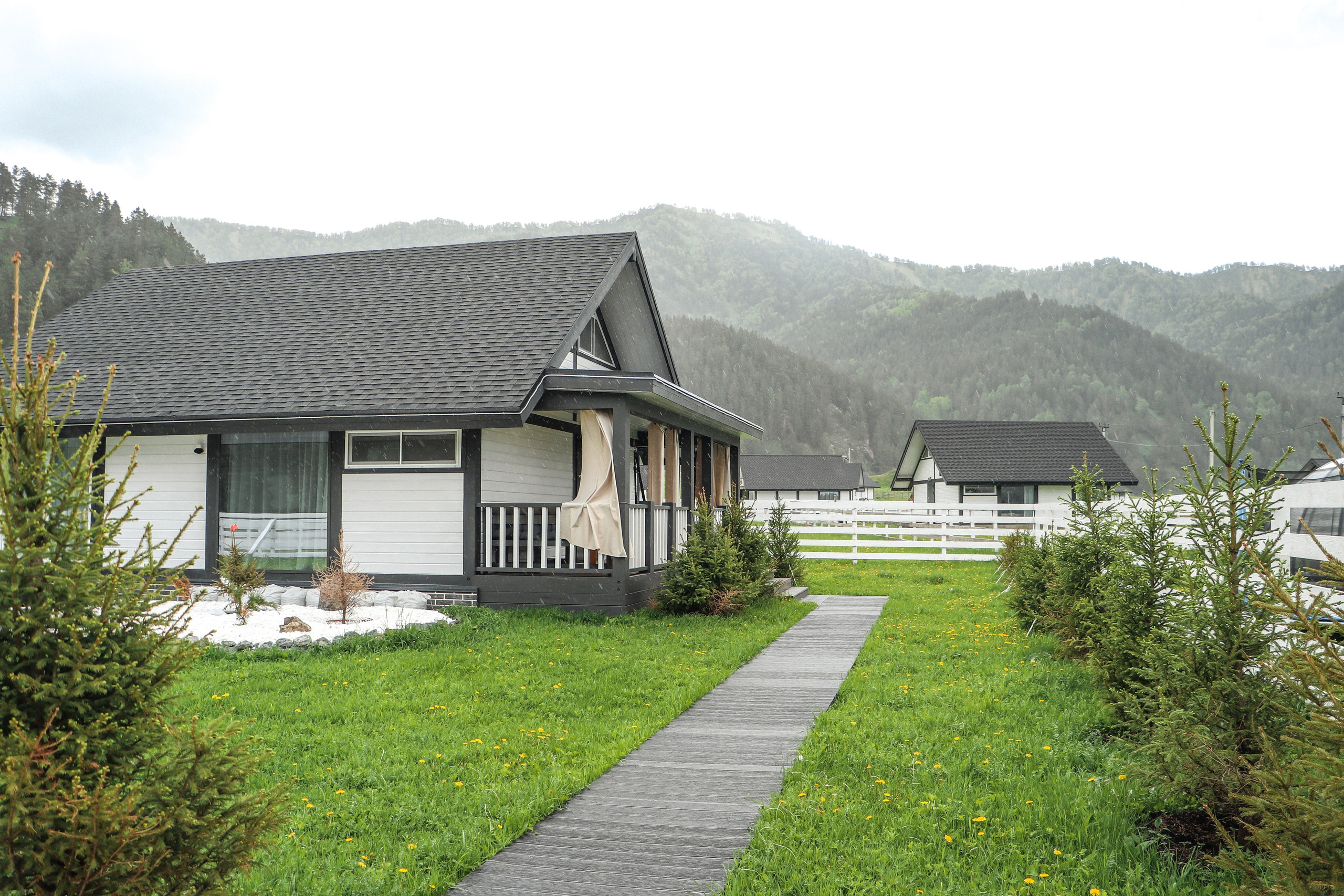 «Альпинс residence» коттеджный поселок, респ. Алтай. Контент фотограф Дмитрий Борисов