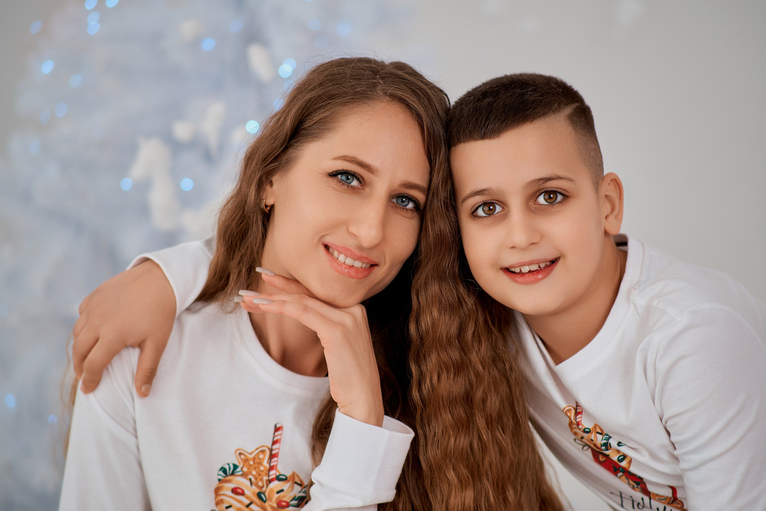 Новогодняя семейная фотосессия в студии Сова. Фотограф Таганрог Анна Трайжон