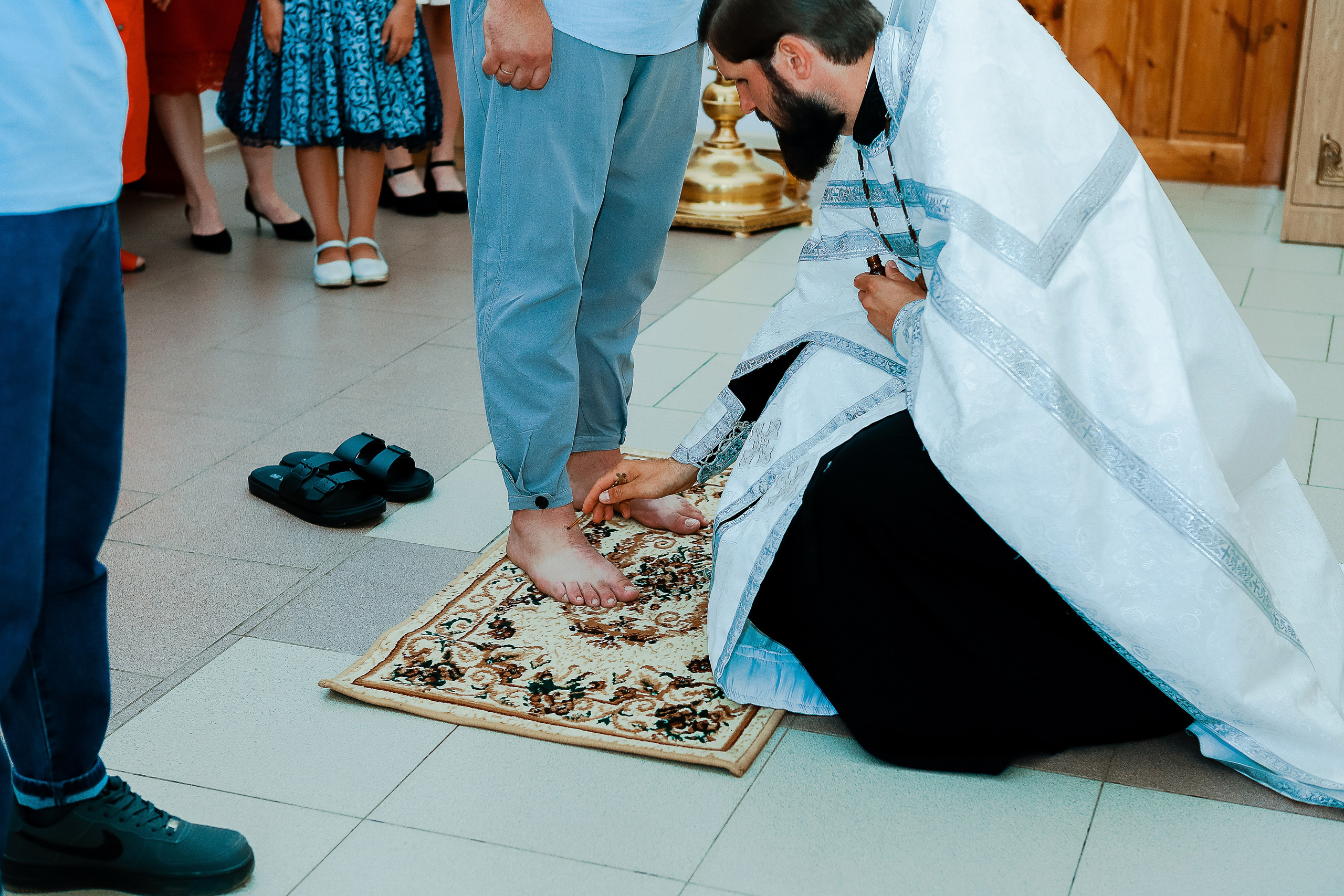Таинство Крещения Отца и Дочери. Свадебный фотограф Евгения Фролова г. Каменск-Шахтинский, Донецк, Ростов