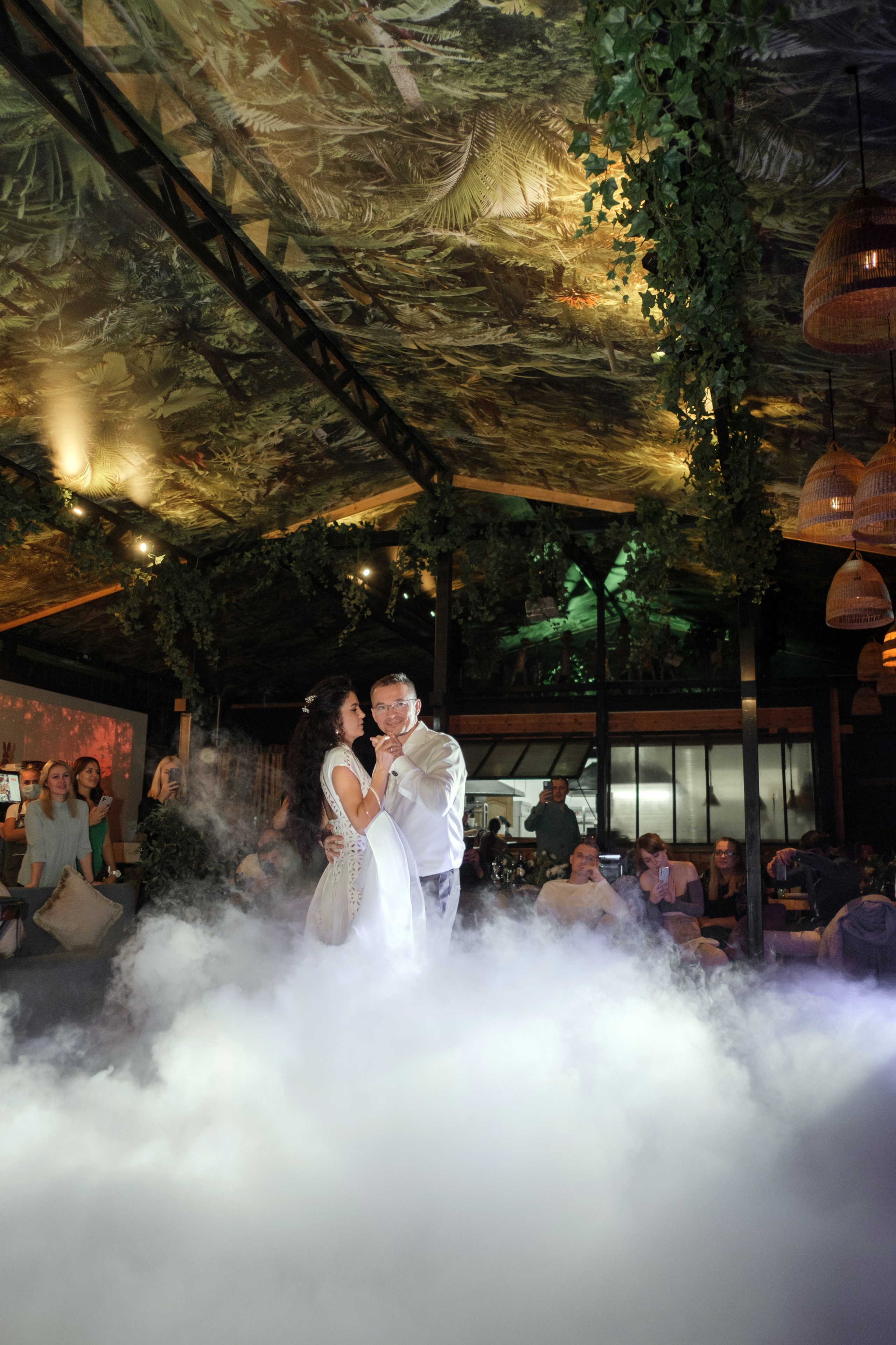 Кот и Дракон. Свадебный Видеограф Фотограф в Сочи