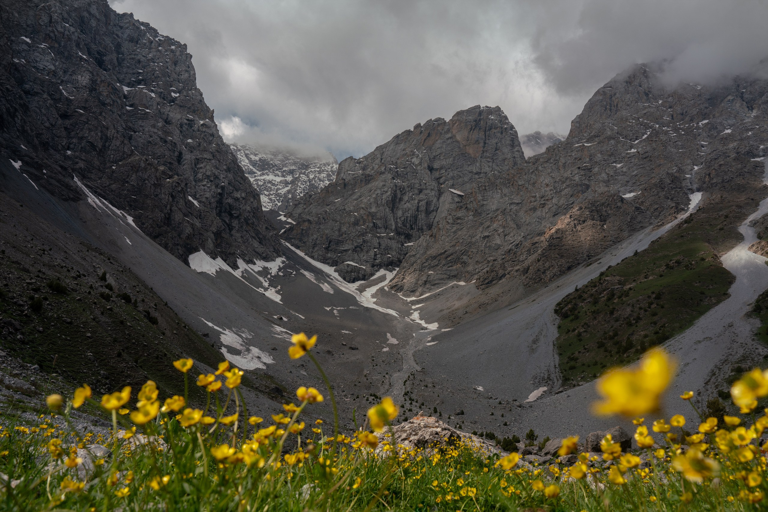 Фанские горы. Фотограф в Красноярске Нерозя Александр. Пейзаж, природа, портрет