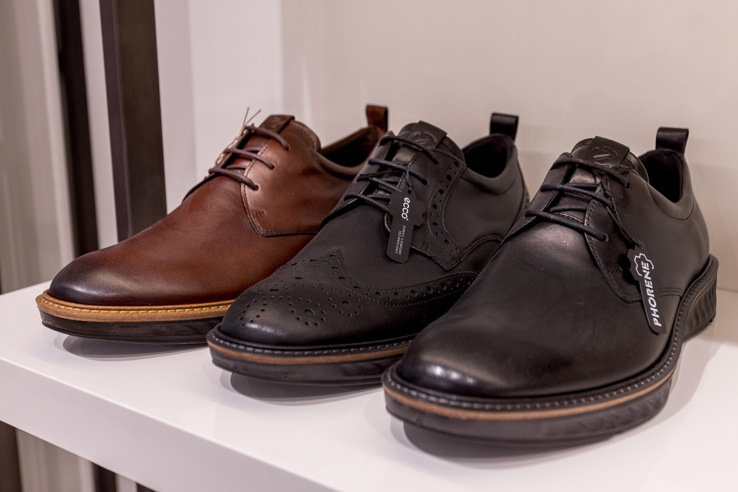 Shops. Interior photographer Vitalii in Portland and Vancouver