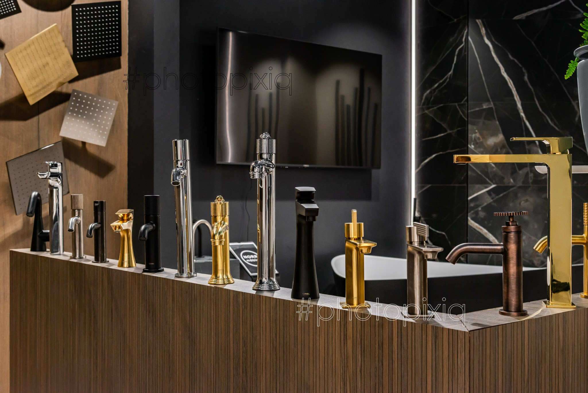 Интерьерная съёмка выставочного стенда Globus Ceramica в Крокус Экспо. Интерьерная съёмка и виртуальные туры — Интерьерный фотограф Кузнецов Сергей (photopixiq)