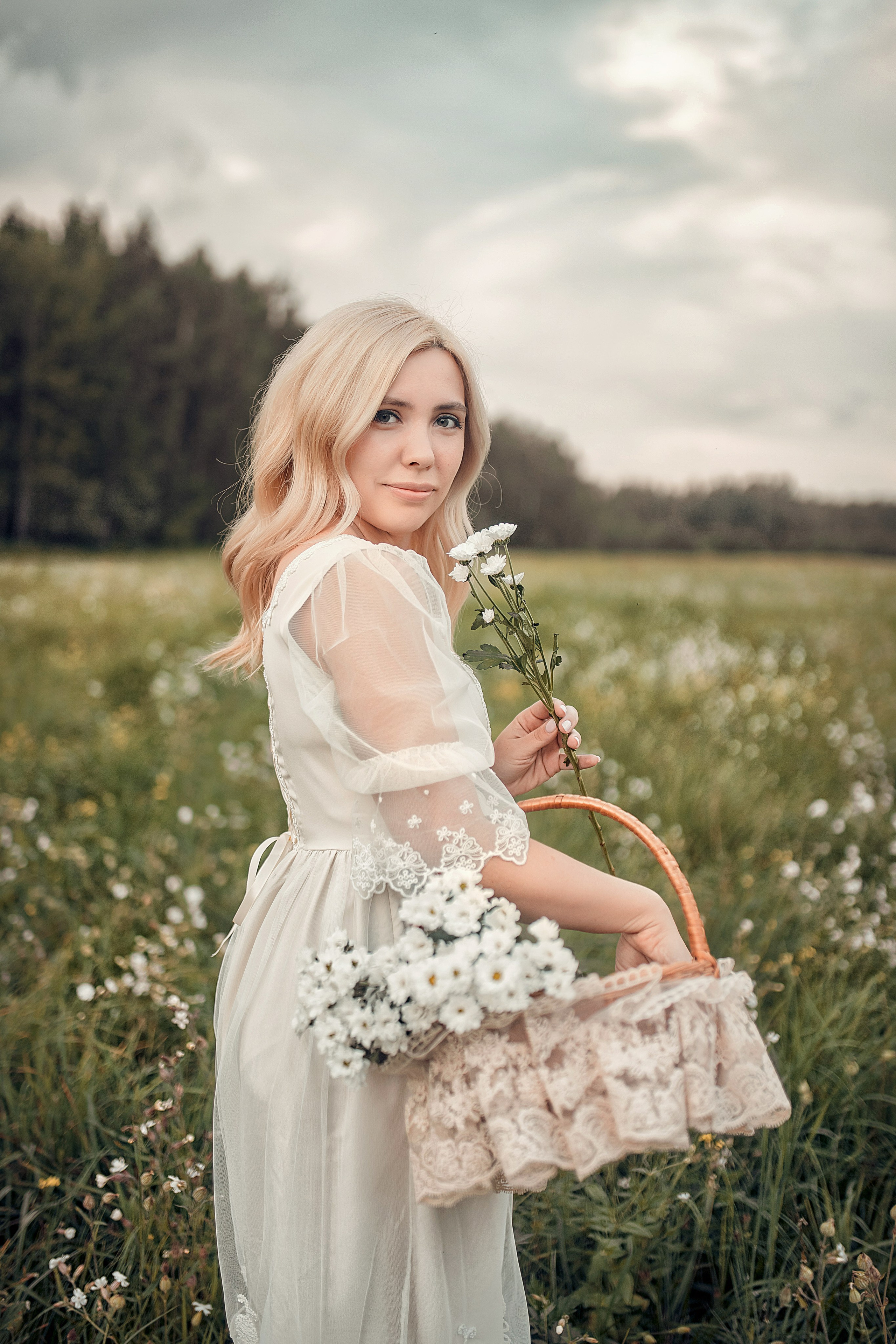 Волшебная поляна цветов. Свадебный, семейный и детский фотограф в Москве и области