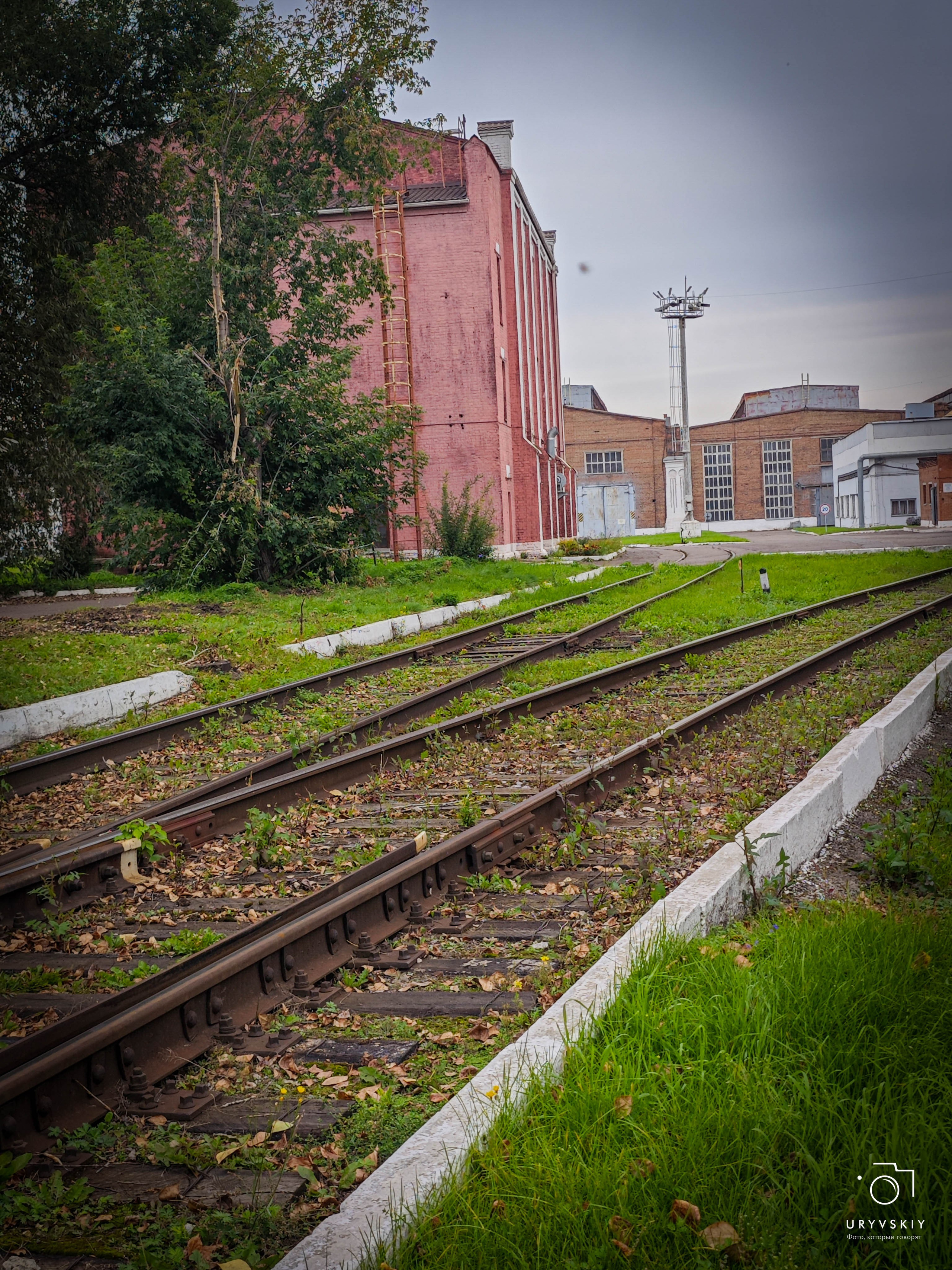 Красноярский электровагоноремонтный завод. Игорь Урывский. Фотограф Красноярск