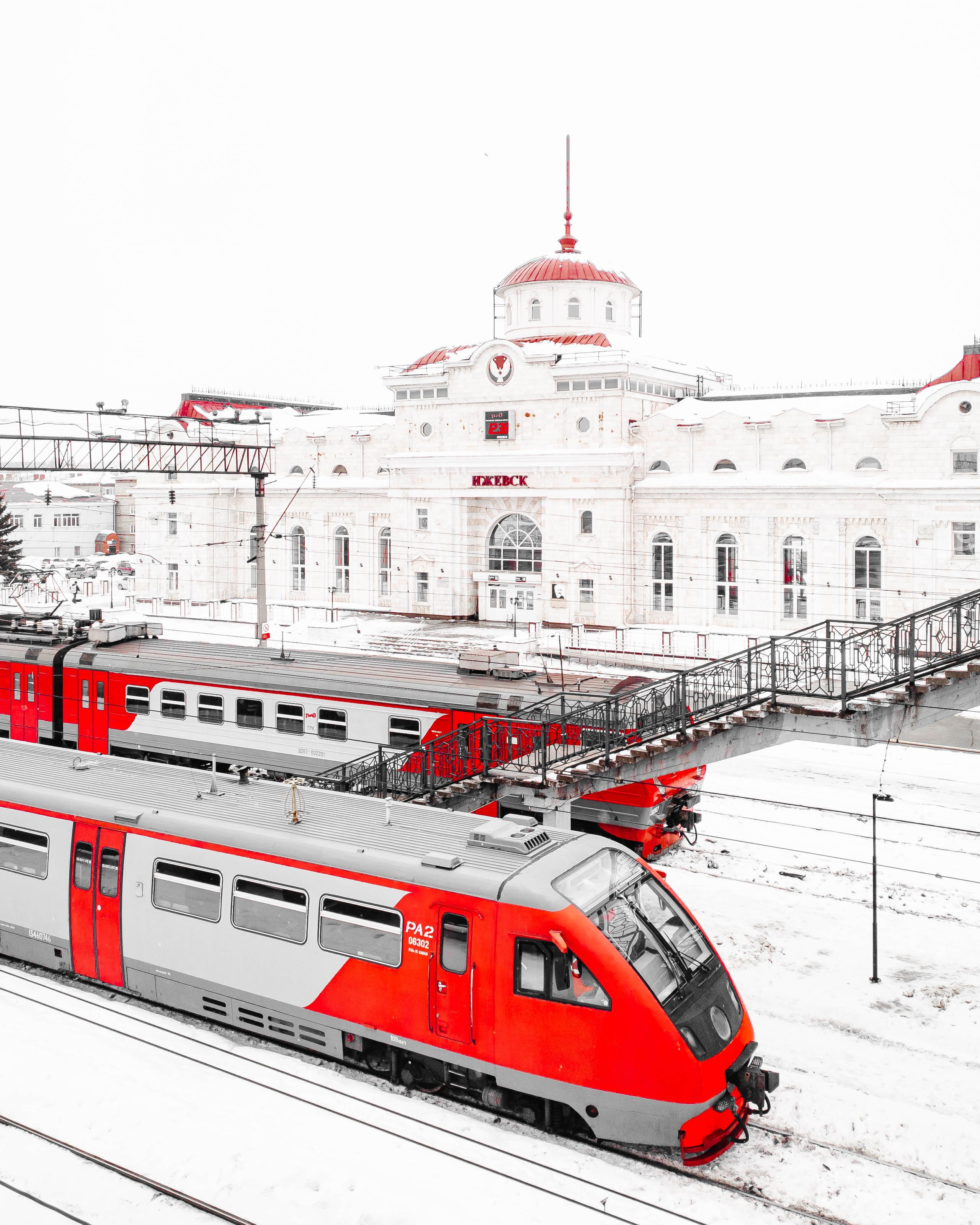 RED. Красный и точка. Олег Романов. Мастер фото по спорту