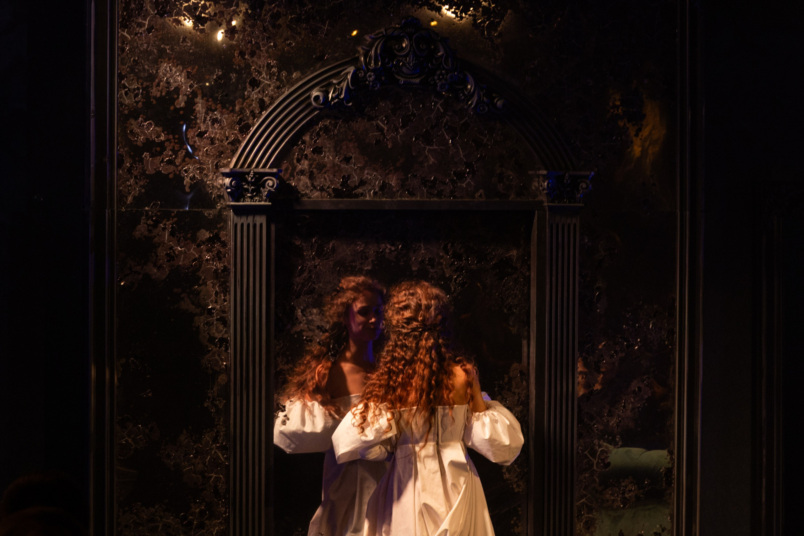 Театральная постановка «Сумерки.Москва». Репортажный фотограф в Москве Аида Исламова