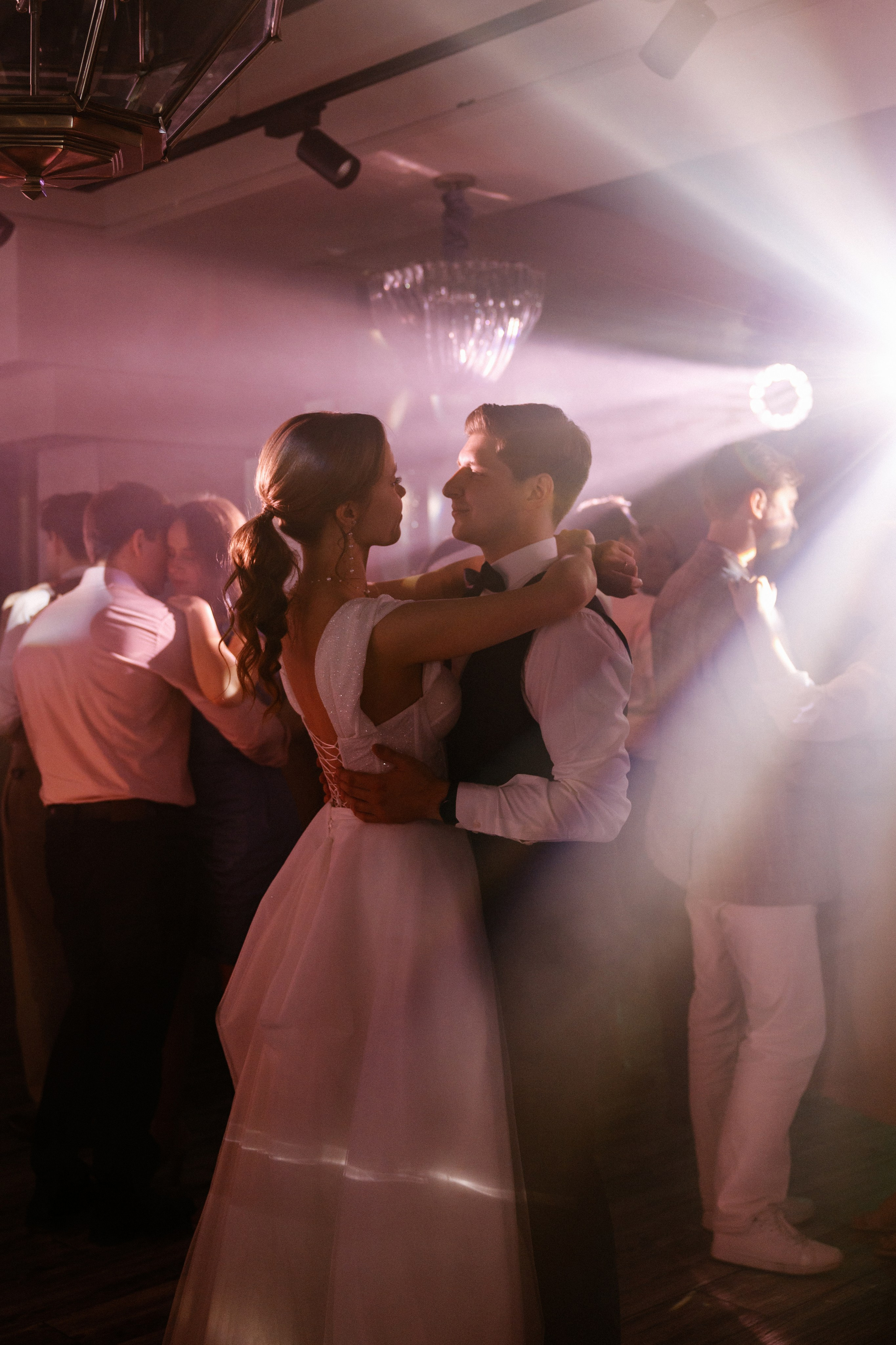 Денис и Юлия. Dieci. Свадебный фотограф Балчугова Мария Екатеринбург