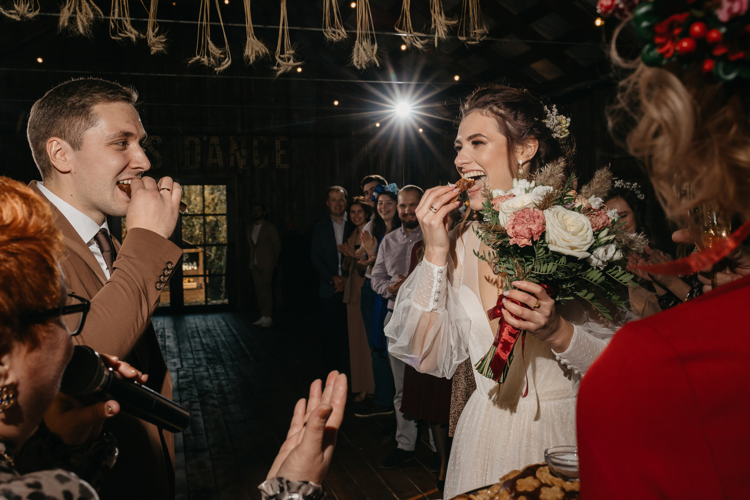 Свадебная фотосессия в Санкт-Петербурге осенью. Свадебный фотограф в Санкт-Петербурге Игорь Бабенко