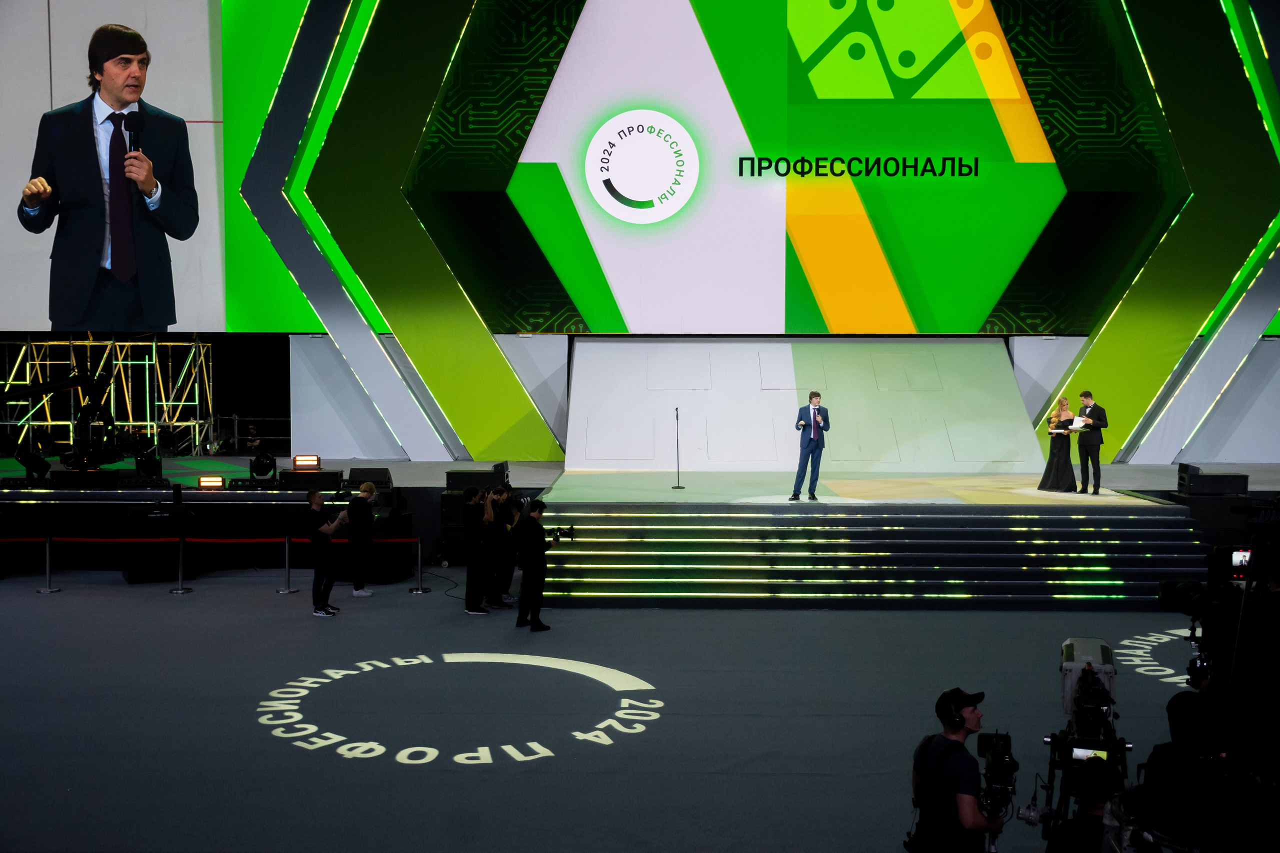 Чемпионат «Профессионалы» — официальная часть. Фотограф и видеограф в Москве Анна Матюхина