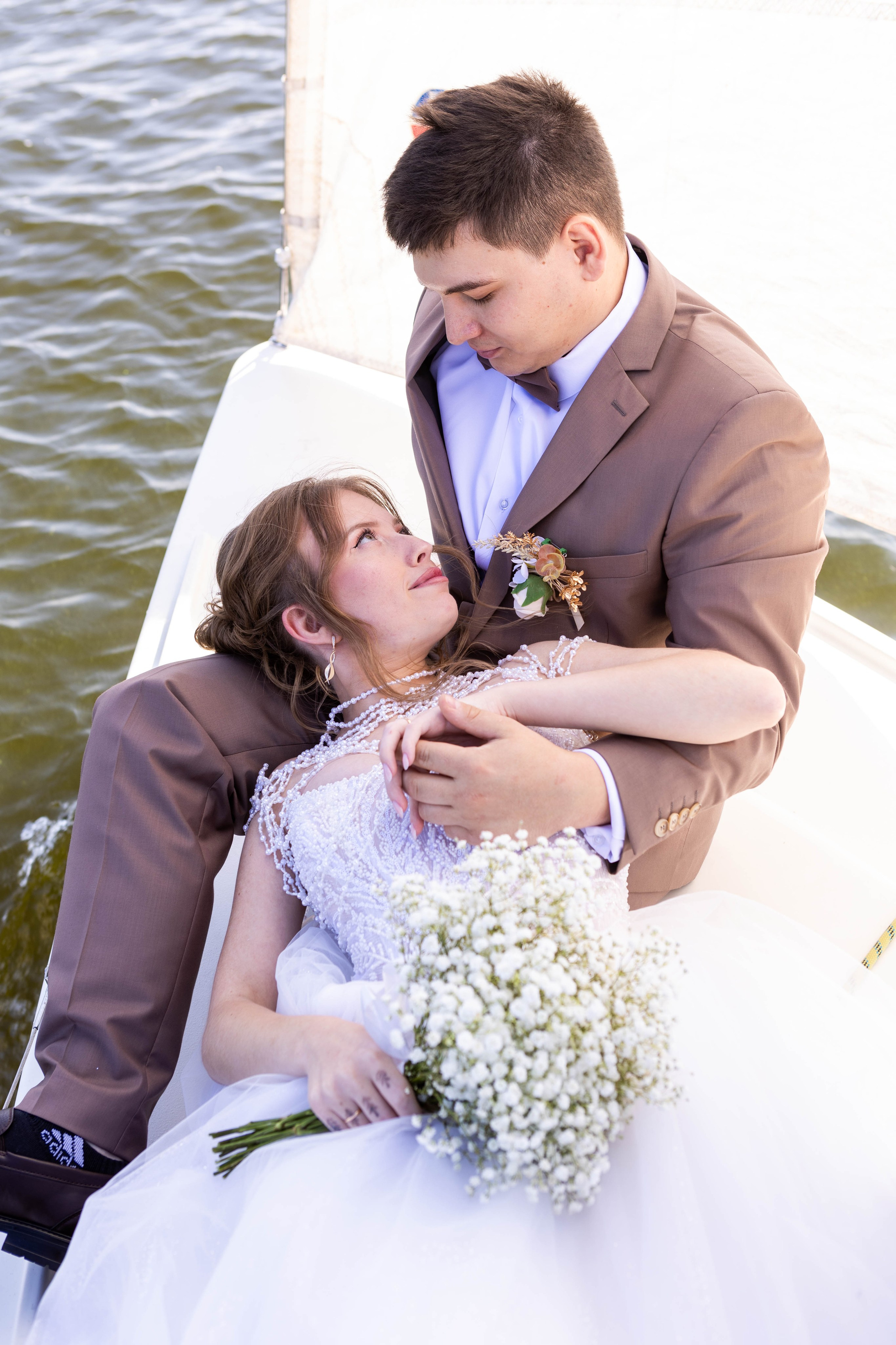 Wedding: ♥Виктория и Иван♥ «Яхт клуб — Акватория Ветра». Свадебный и предметный фотограф Ренат Каламперов