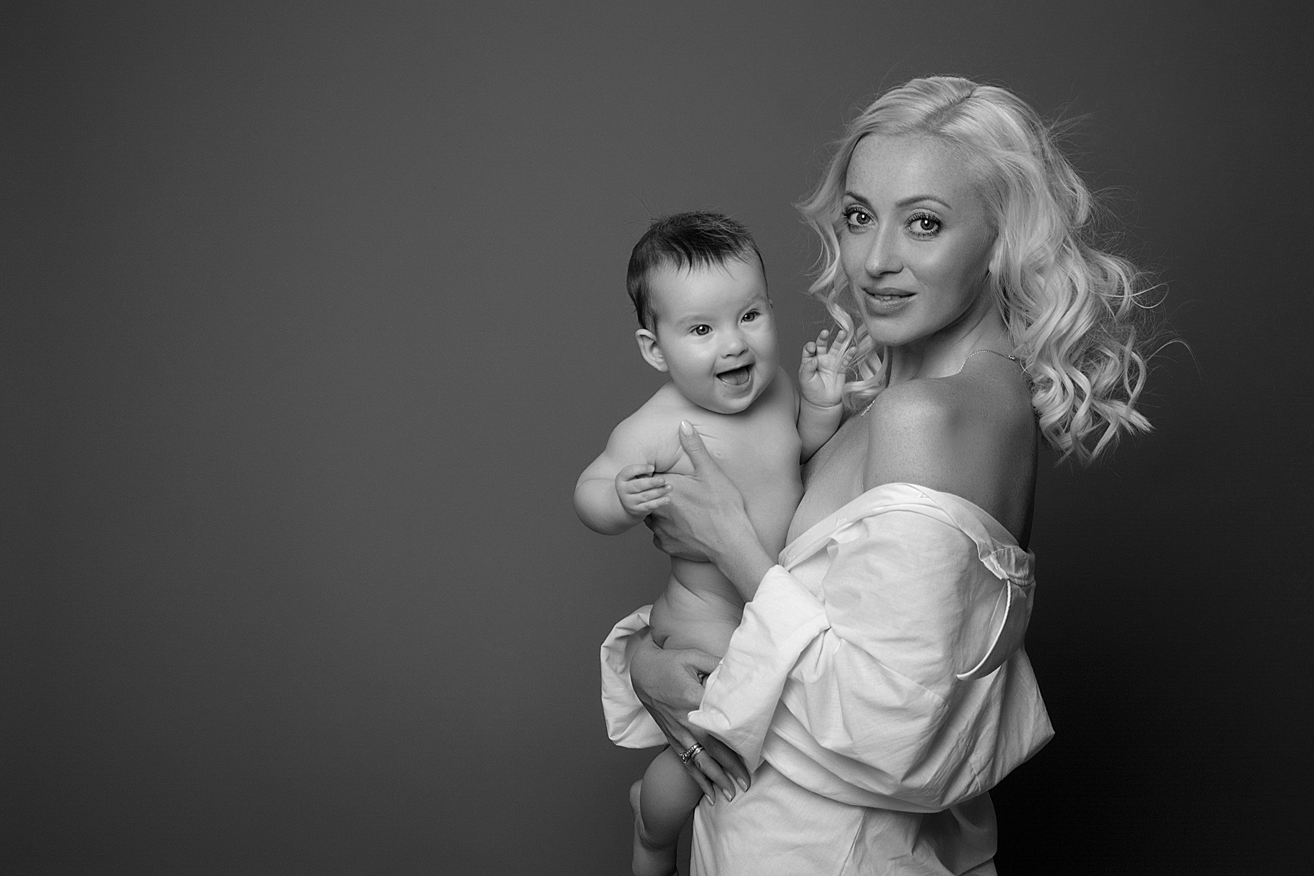 Фотосессии беременности и материнства в Тольятти