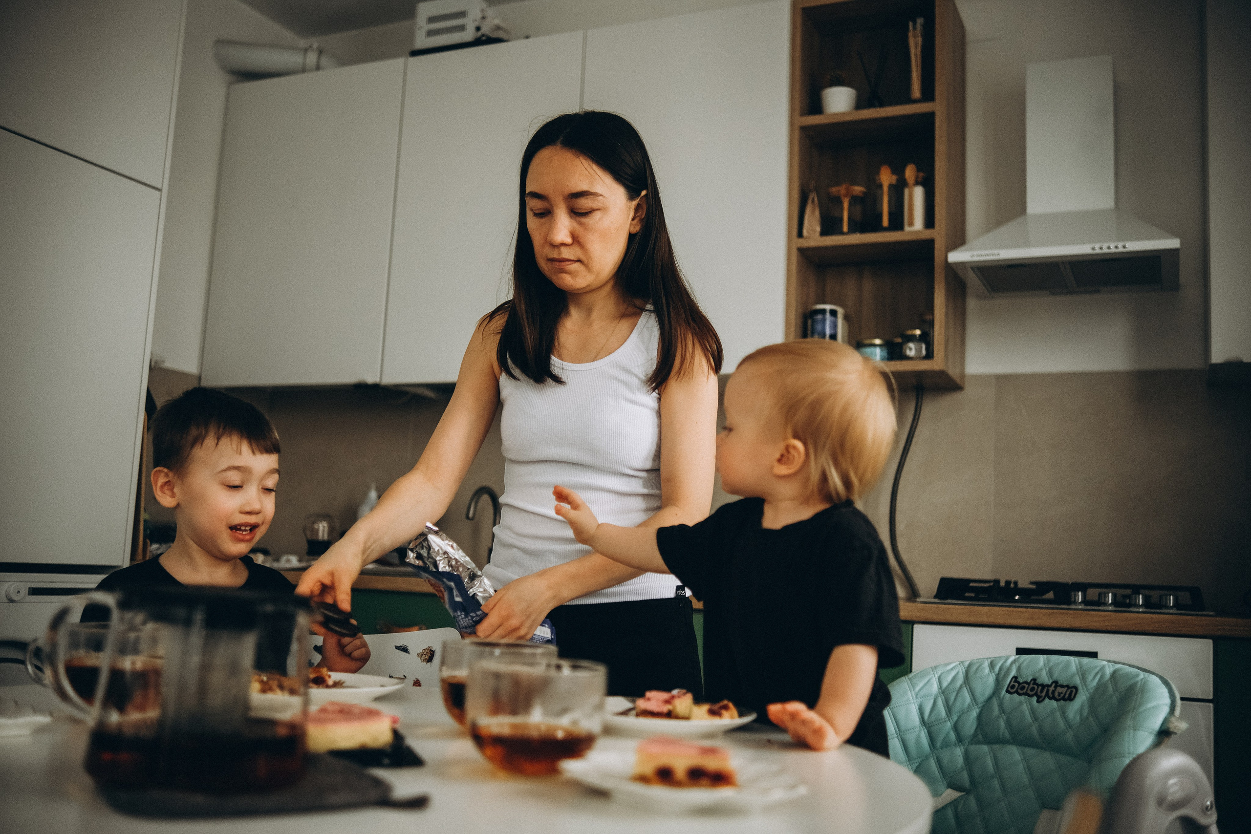 У Ирины дома. Семейный детский ньюборн фотограф в Москве Марта Петрова