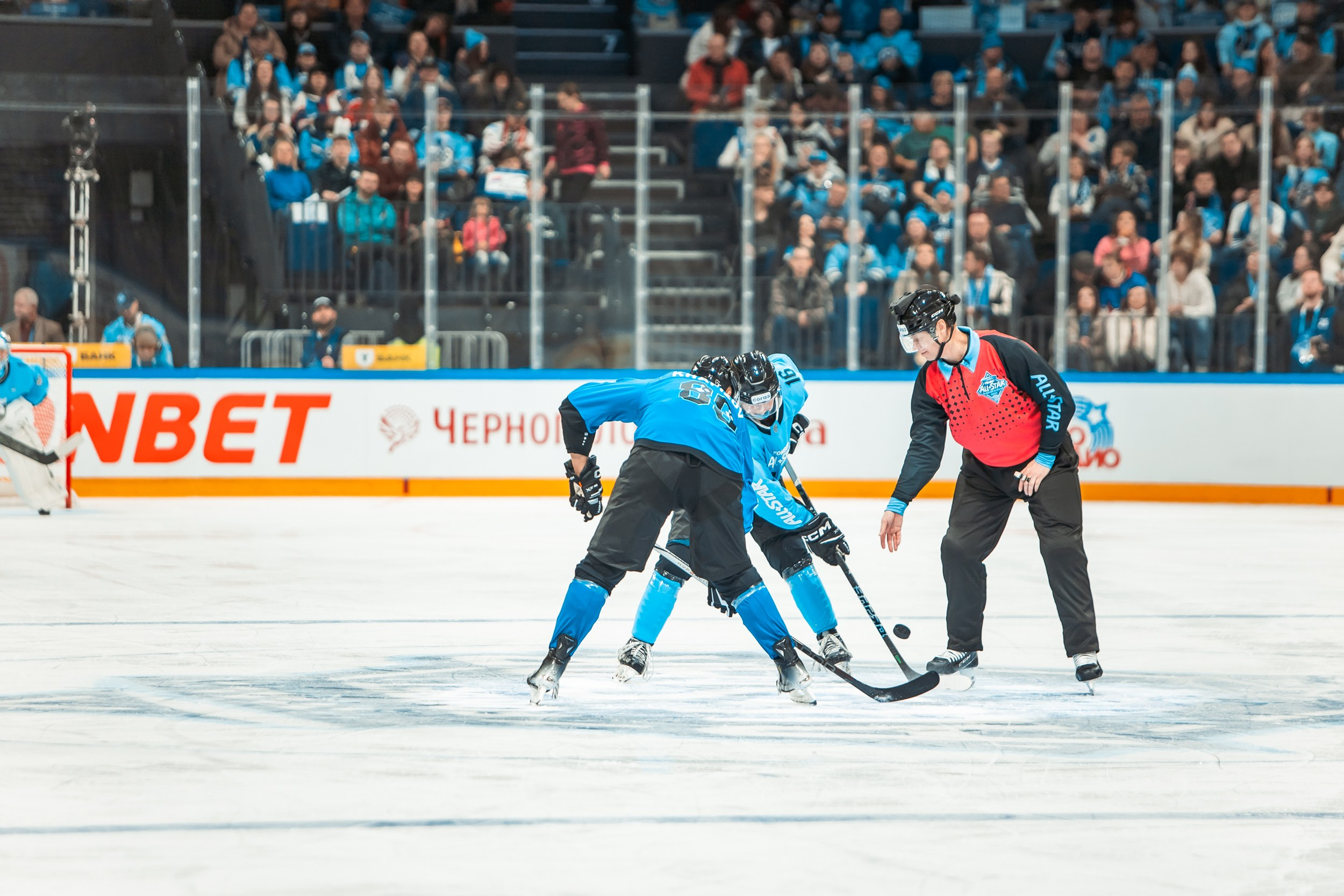 KHL All-Star 2025. Репортажный фотограф в Сочи Дмитрий Ветринский