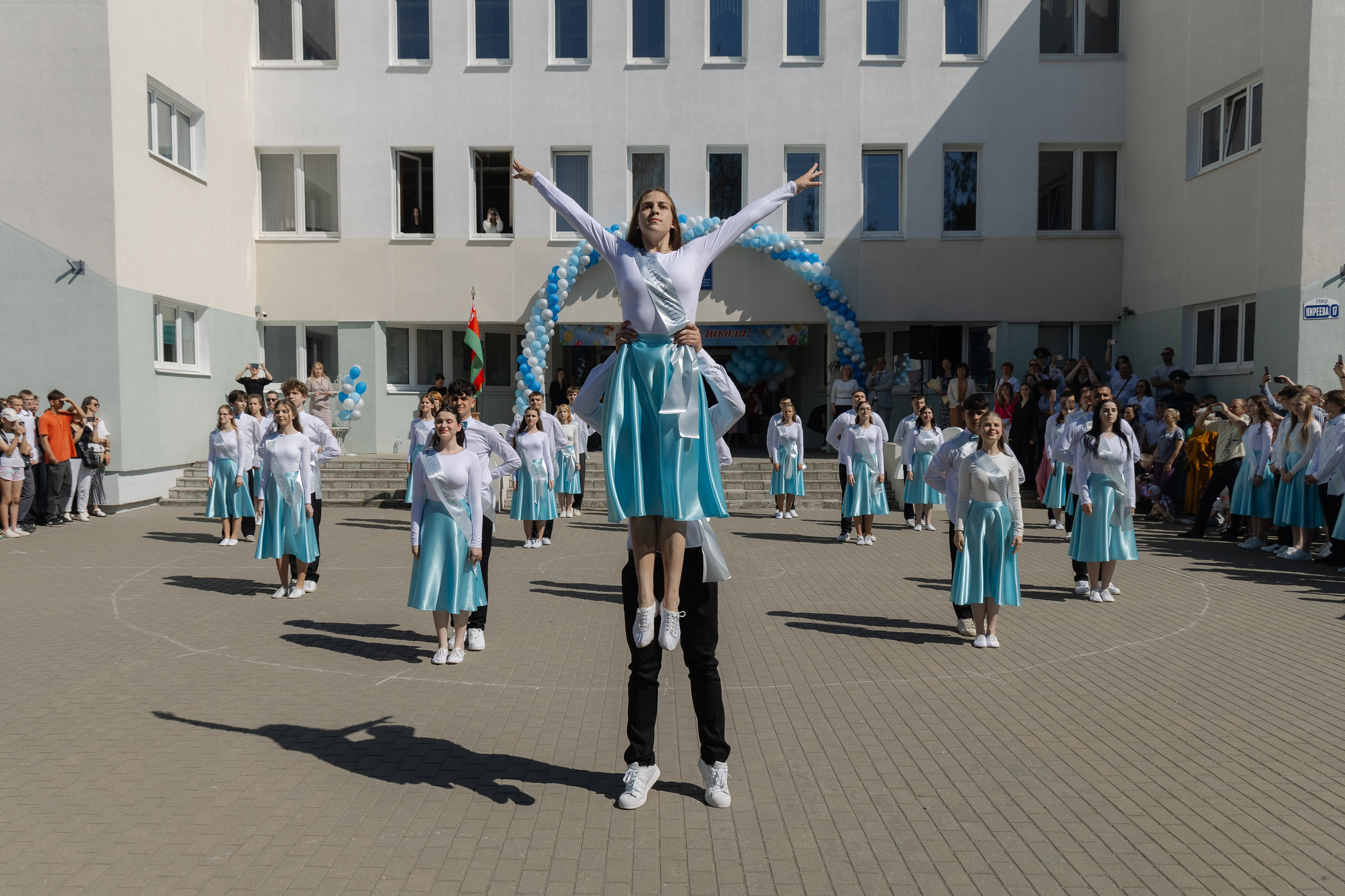 Последний звонок 2024. Свадебный фотограф в Минске/Беларуси Сергей Спиридонов