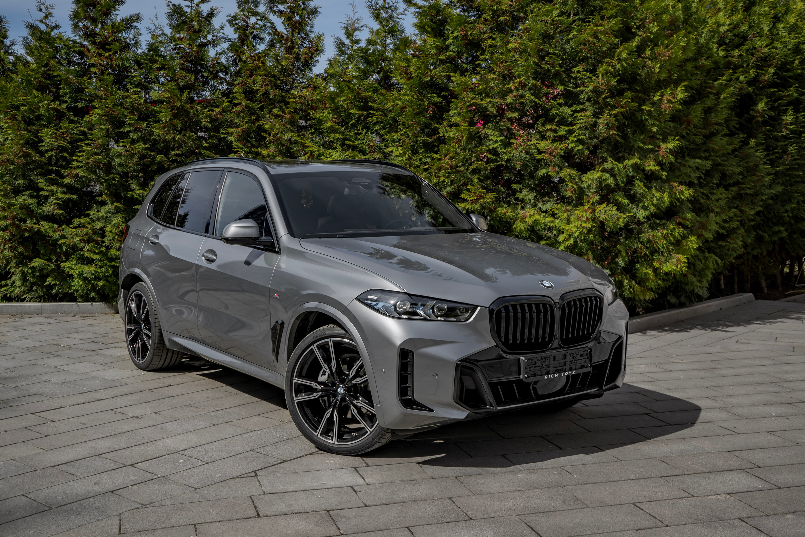 BMW X5. Автомобильный фотограф Ногинск Денис Городок