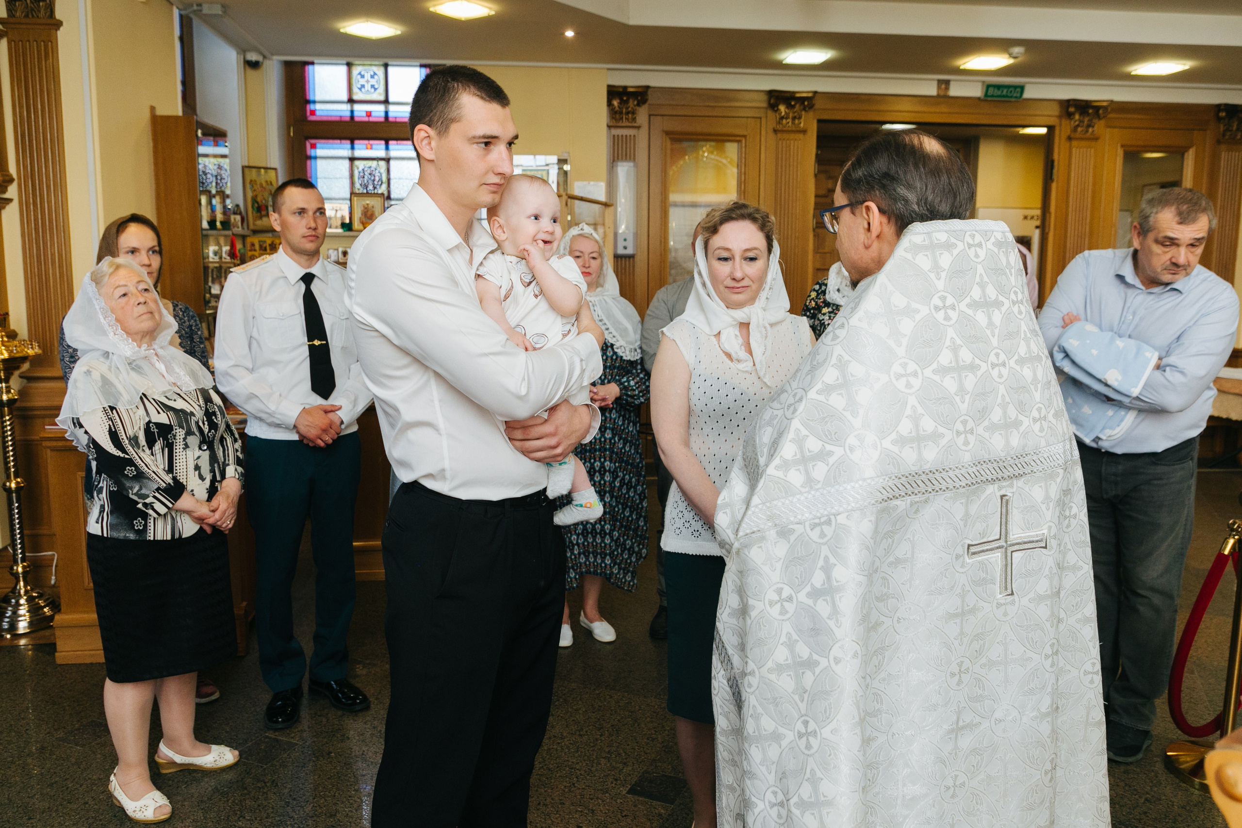 Крещение Храм всех святых в земле русской просиявших СПб. Фотограф на крещение в Санкт Петербурге