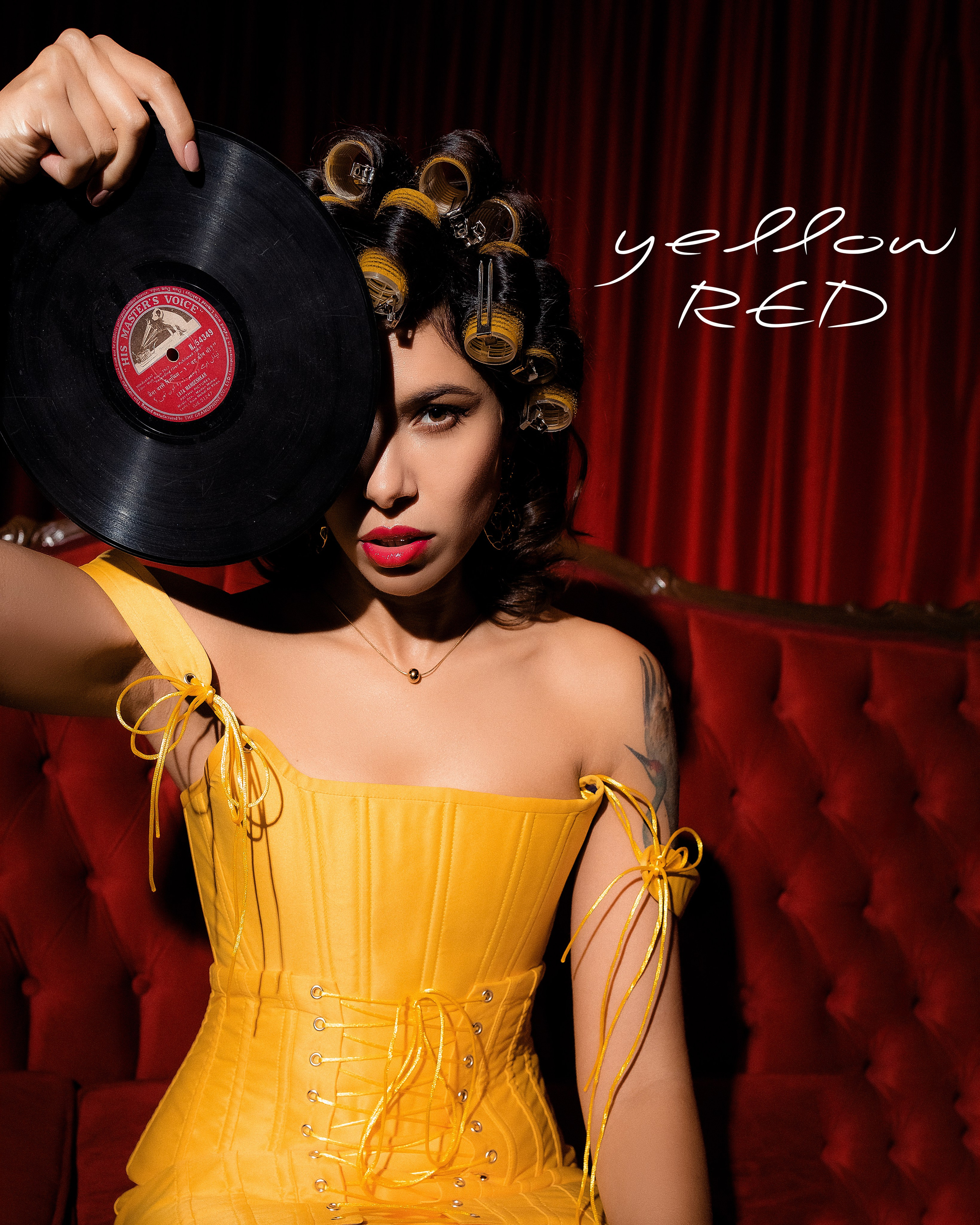 Женские портреты-фотосессии в Москве от фотографа Анастасии Инвиш. Эротическая фотосессия в стилю ню в Москве — заказать ню фотосессию от 19 800 руб!