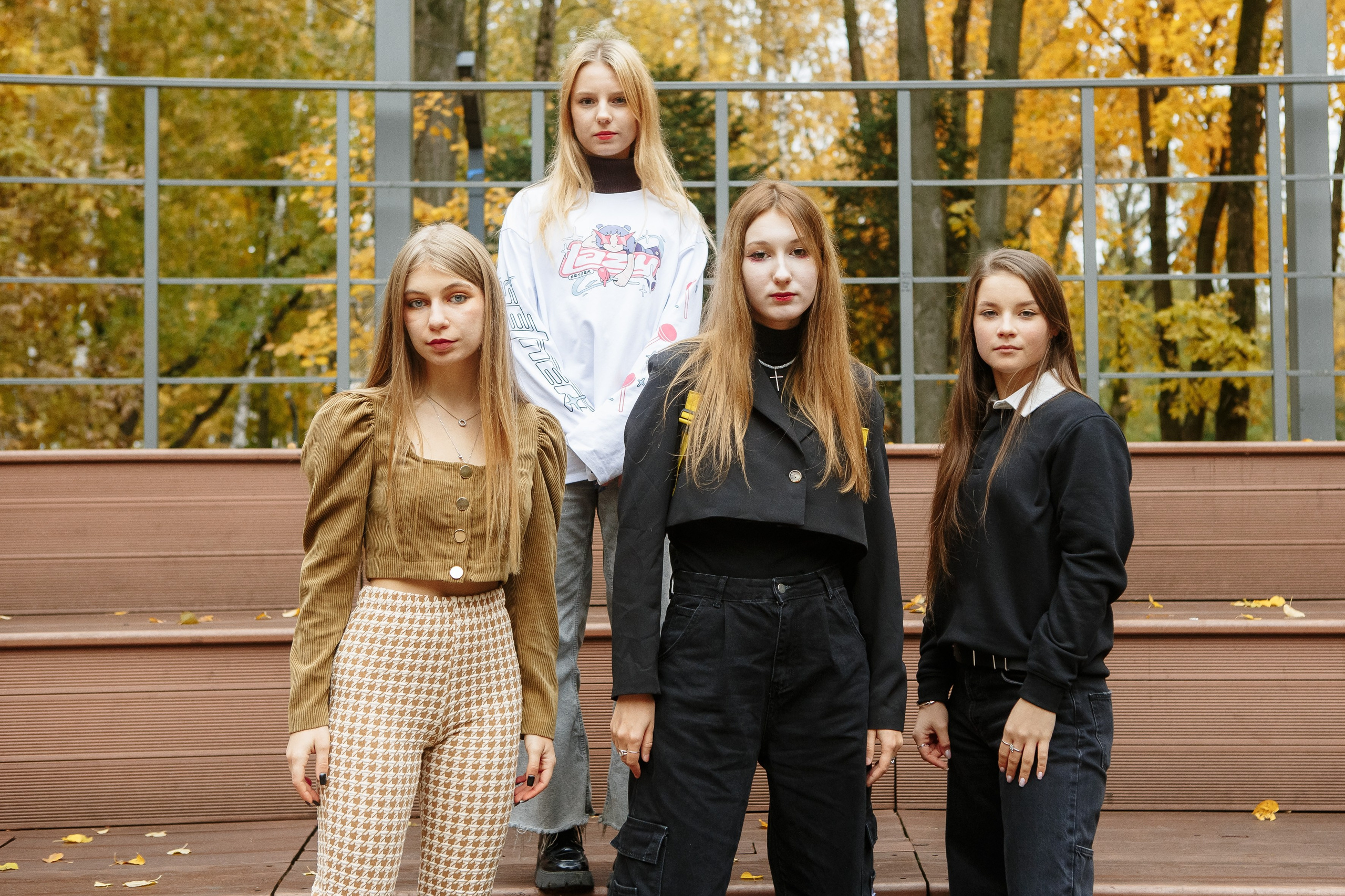 Осень Гимназия 12 11 В 2023 г. Свадебный и портретный Фотограф в Липецке Дмитрий Котюков