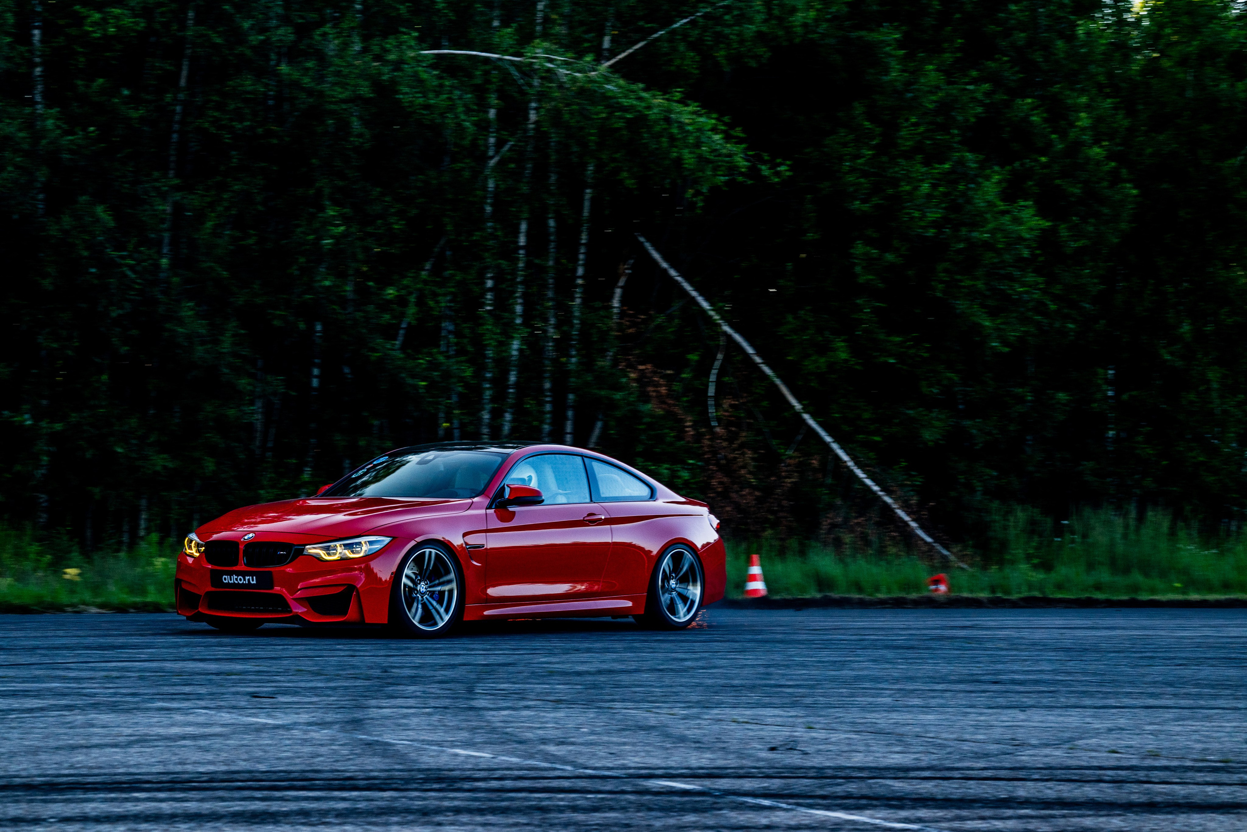 BIMMERDAYS'25. Автомобильный фотограф Александра Рузиева aka Ju1cyFlex