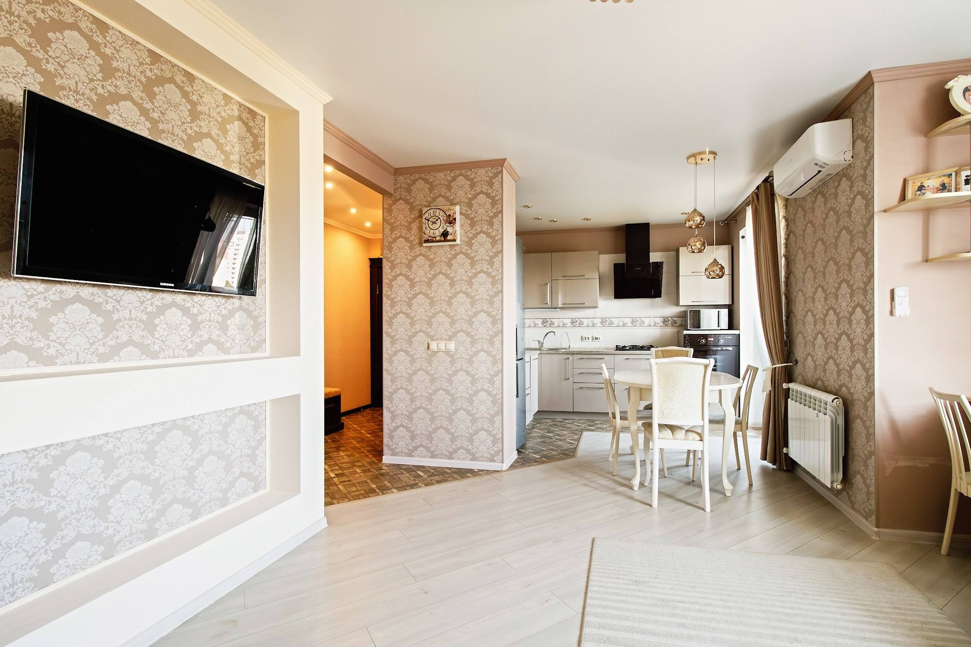 Черняховского 36. Свадебный фотограф и видеосъемка в Витебске Андрей Райков