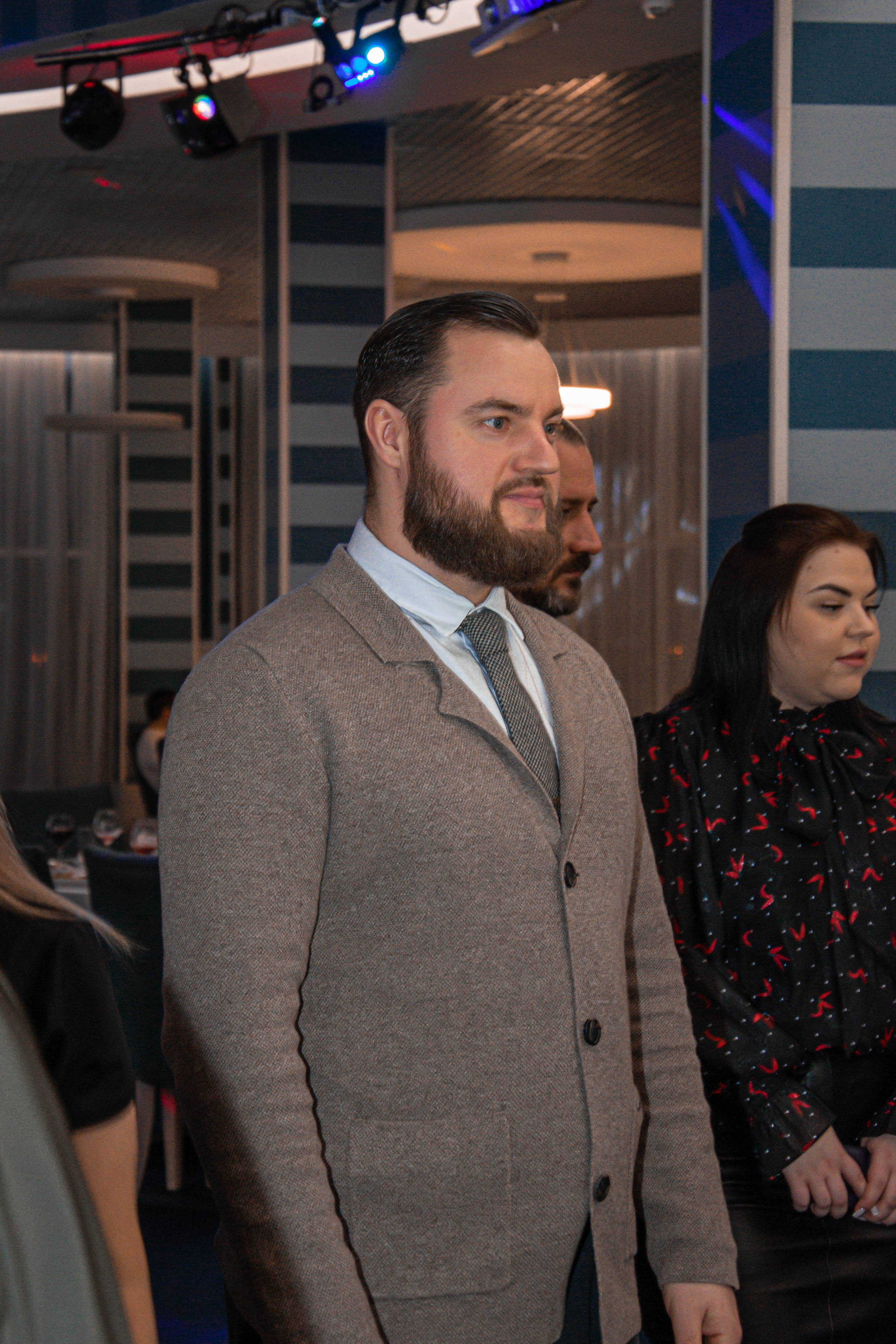 Корпоратив. Женский фотограф в Людиново и Киров