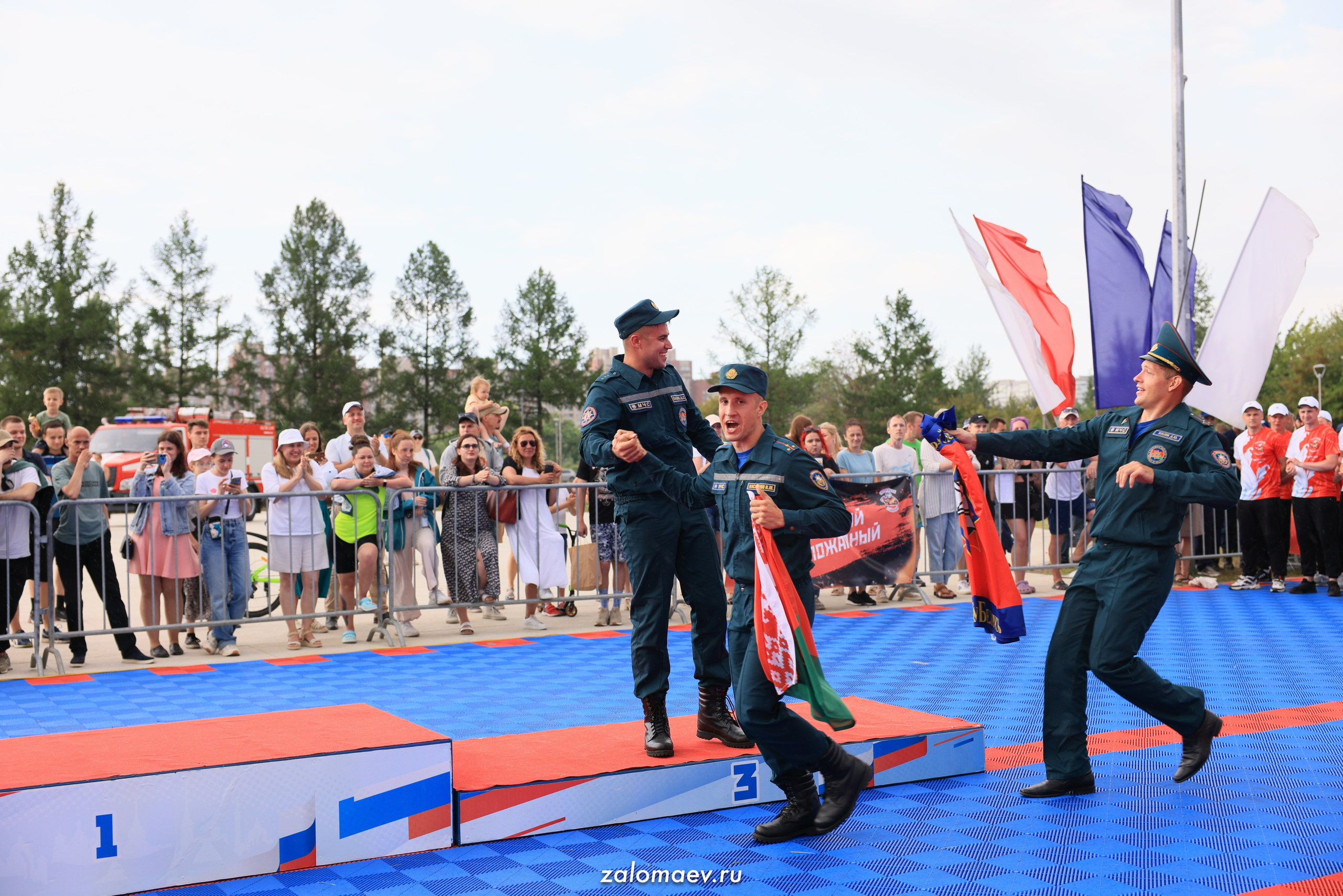 Сильнейший пожарный. Фотограф Александр Заломаев