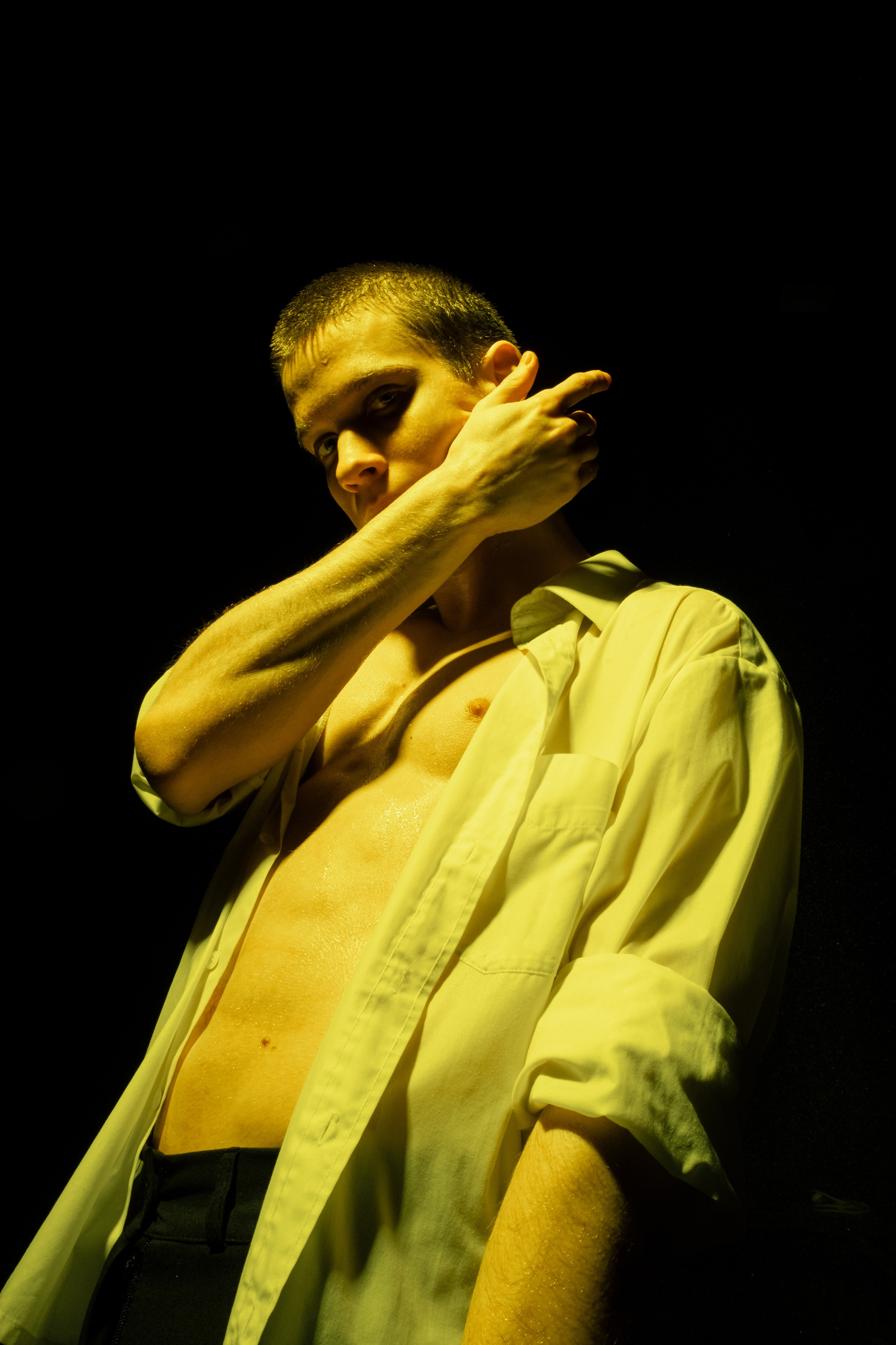 Разрываем душу под дождем. Мари — фотограф и видеограф из Москвы