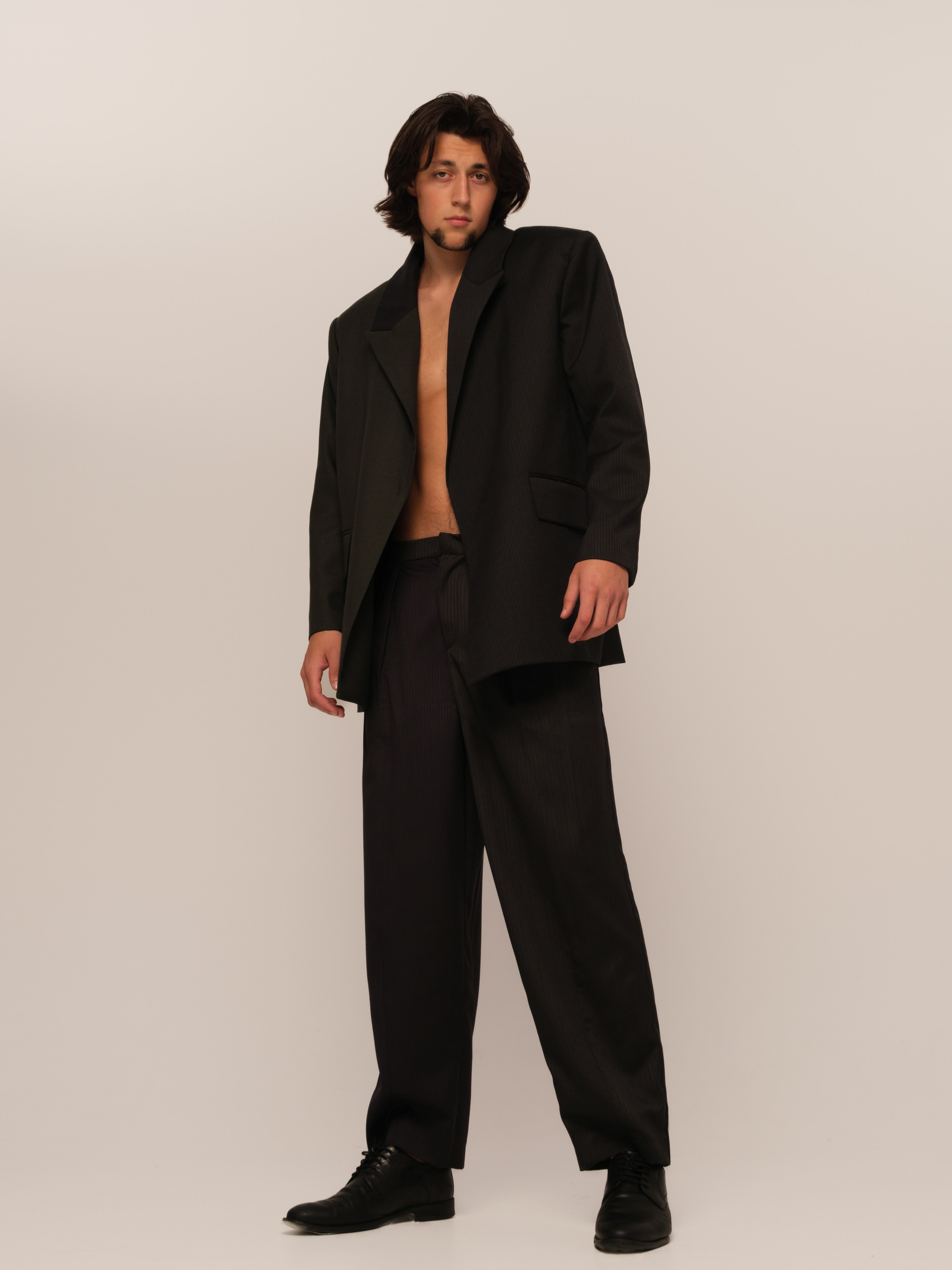 ZHAKOVA BRAND каталог. Мари — фотограф и видеограф из Москвы