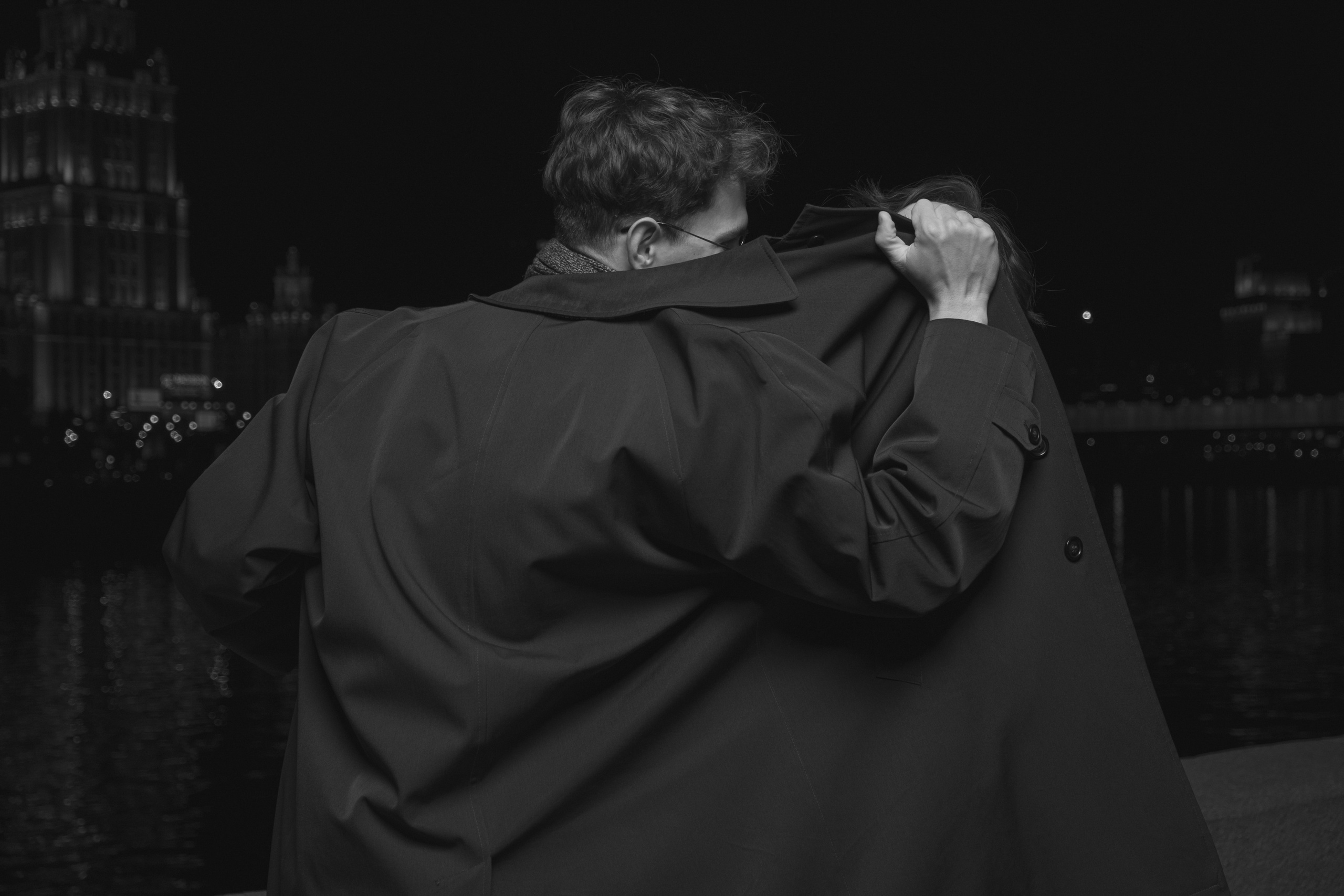 Любовь в огнях ночной Москвы. Мари — фотограф и видеограф из Москвы