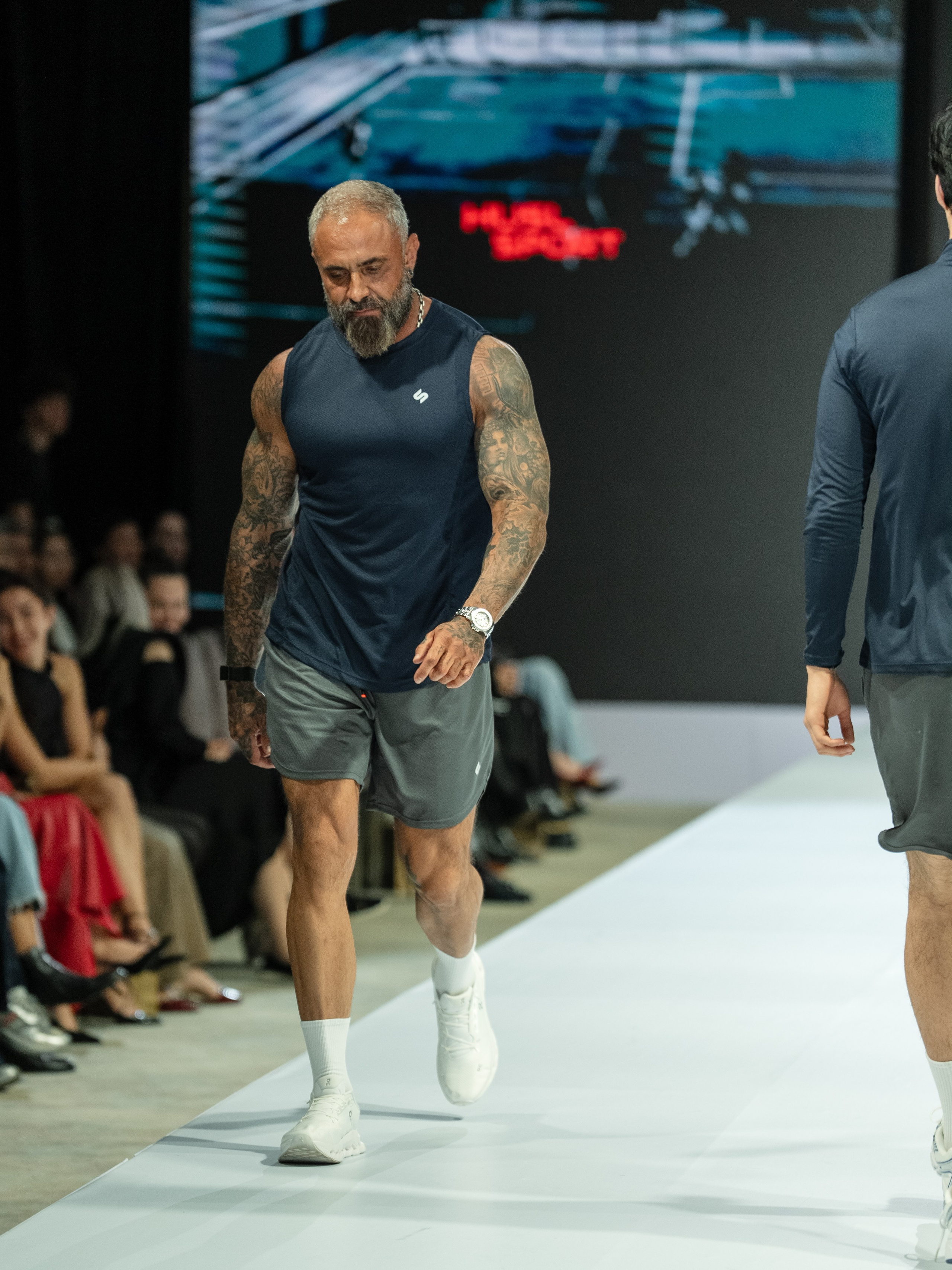 EURASIAN FASHION WEEK Husl Sport. Сайт Алматинского НЮ АРТ, будуар и фэшн фотографа Дениса Карпенко