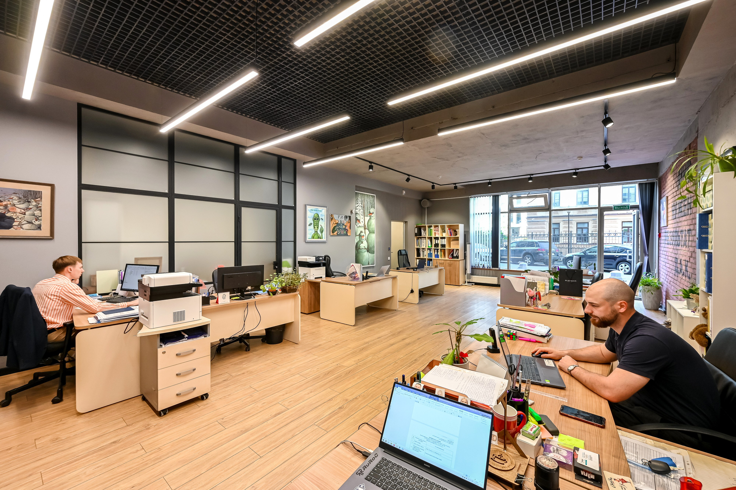 Офис Арсенал. Интерьерный фотограф. Фото- видеосъемка недвижимости Санкт-Петербург