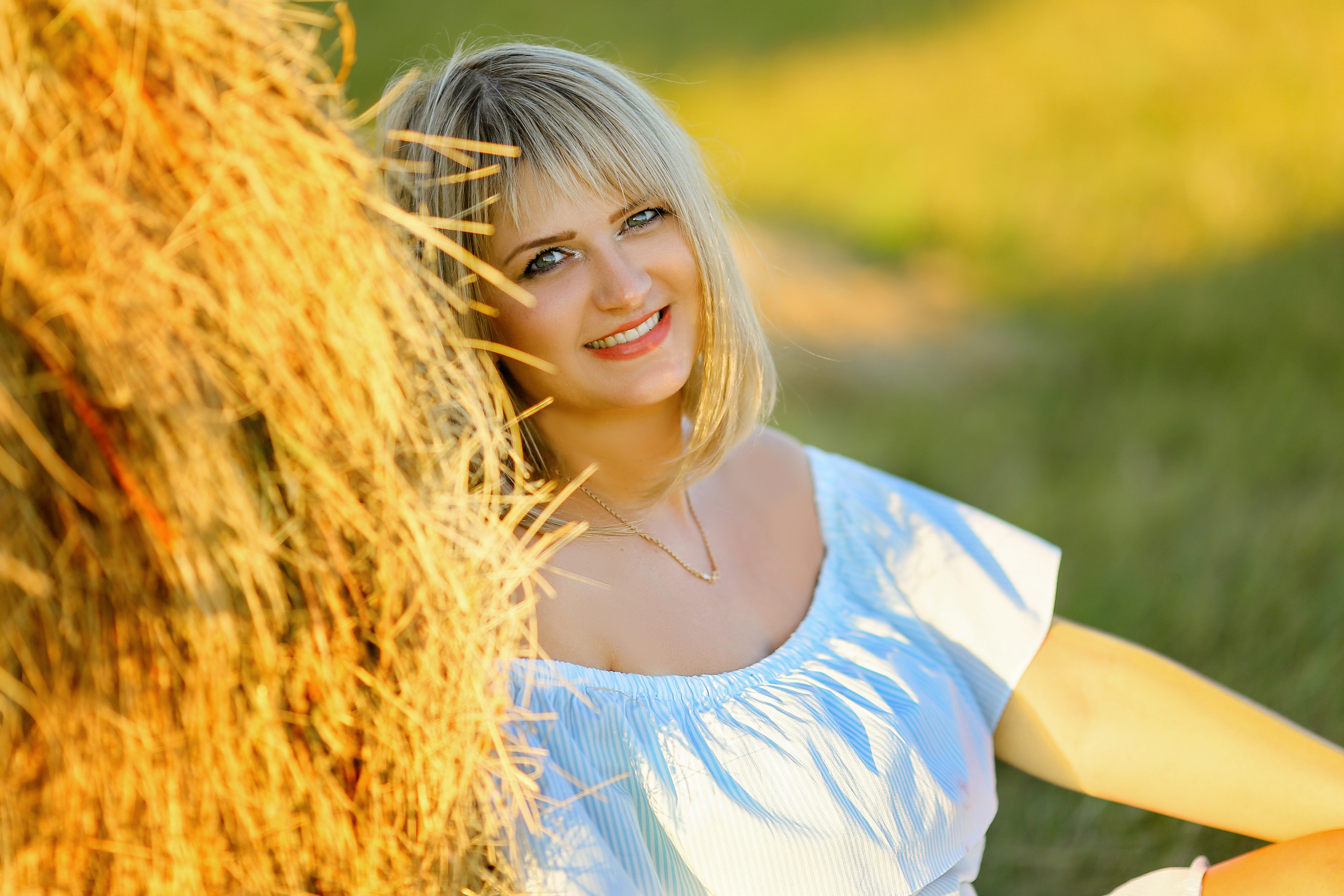 Семейная прогулочная фотосессия в Омске. Фотограф в Омске Таня Бережная