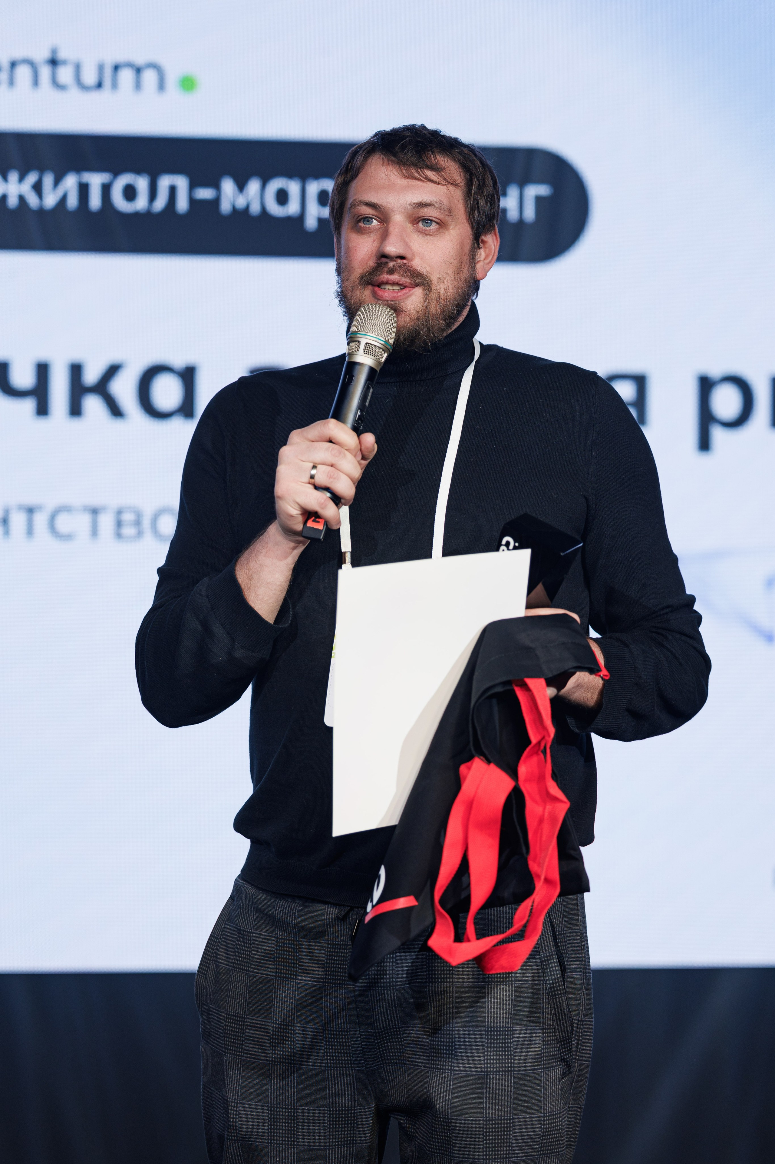 RUWARD AWARD. Репортажный фотограф/видеограф Артур Аванесян в Москве