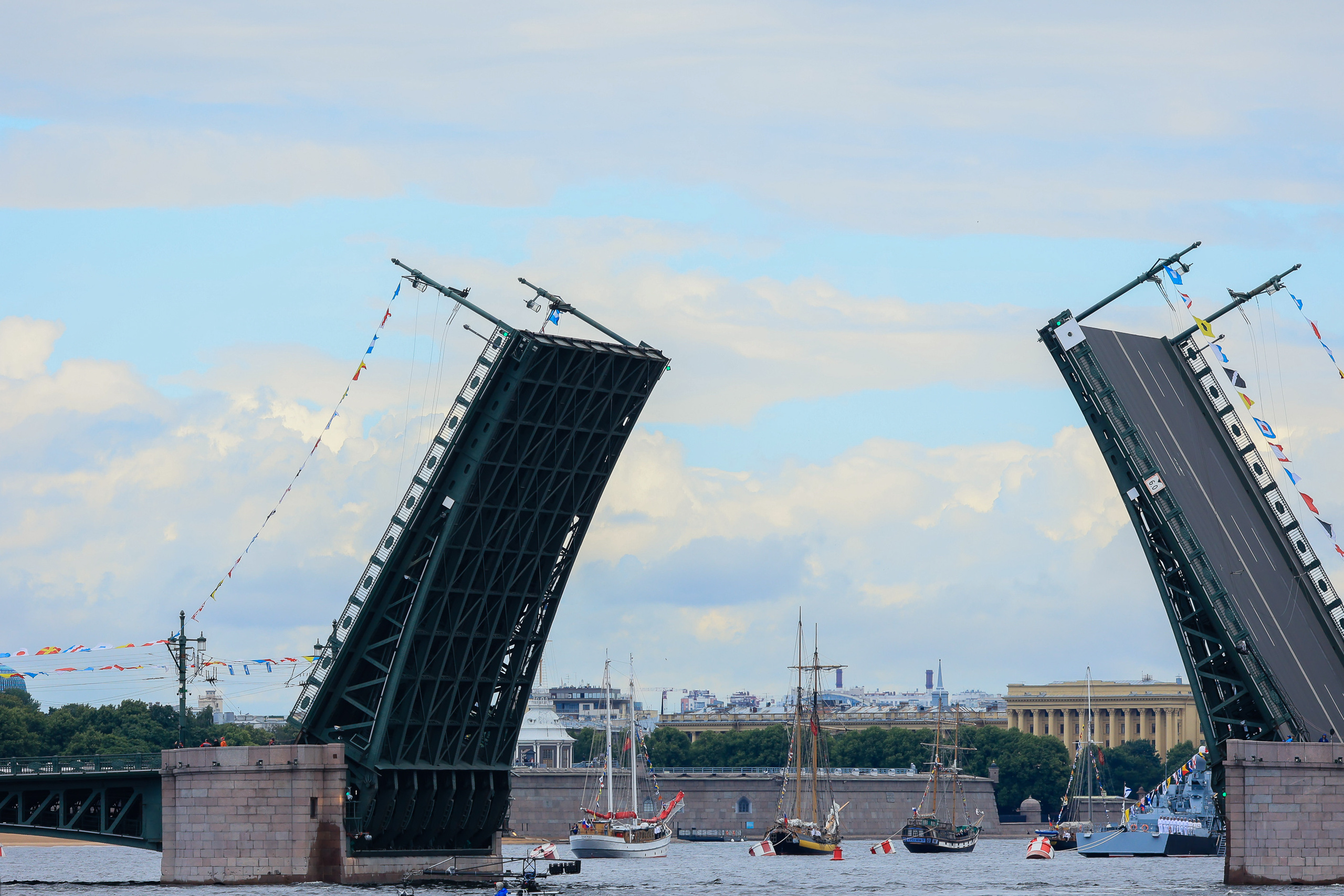 Владимир Путин на День Военно-морского флота — 2022 в Санкт-Петербурге. Моя фотография
