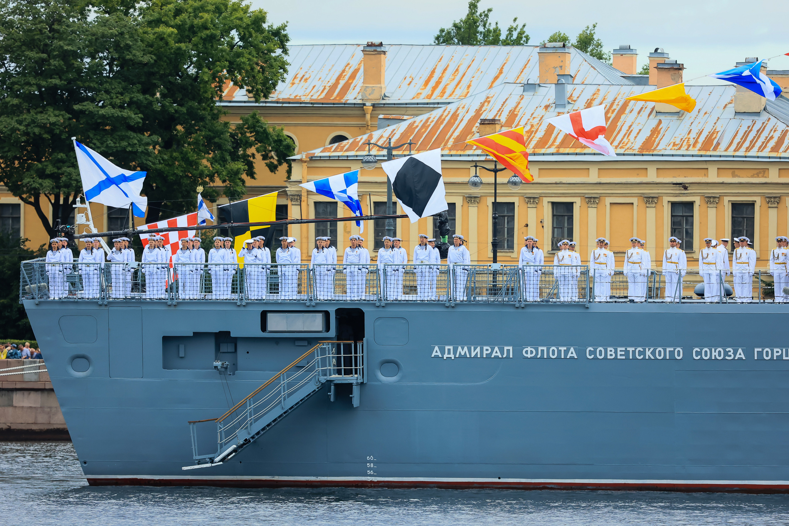 Владимир Путин на День Военно-морского флота — 2022 в Санкт-Петербурге. Моя фотография