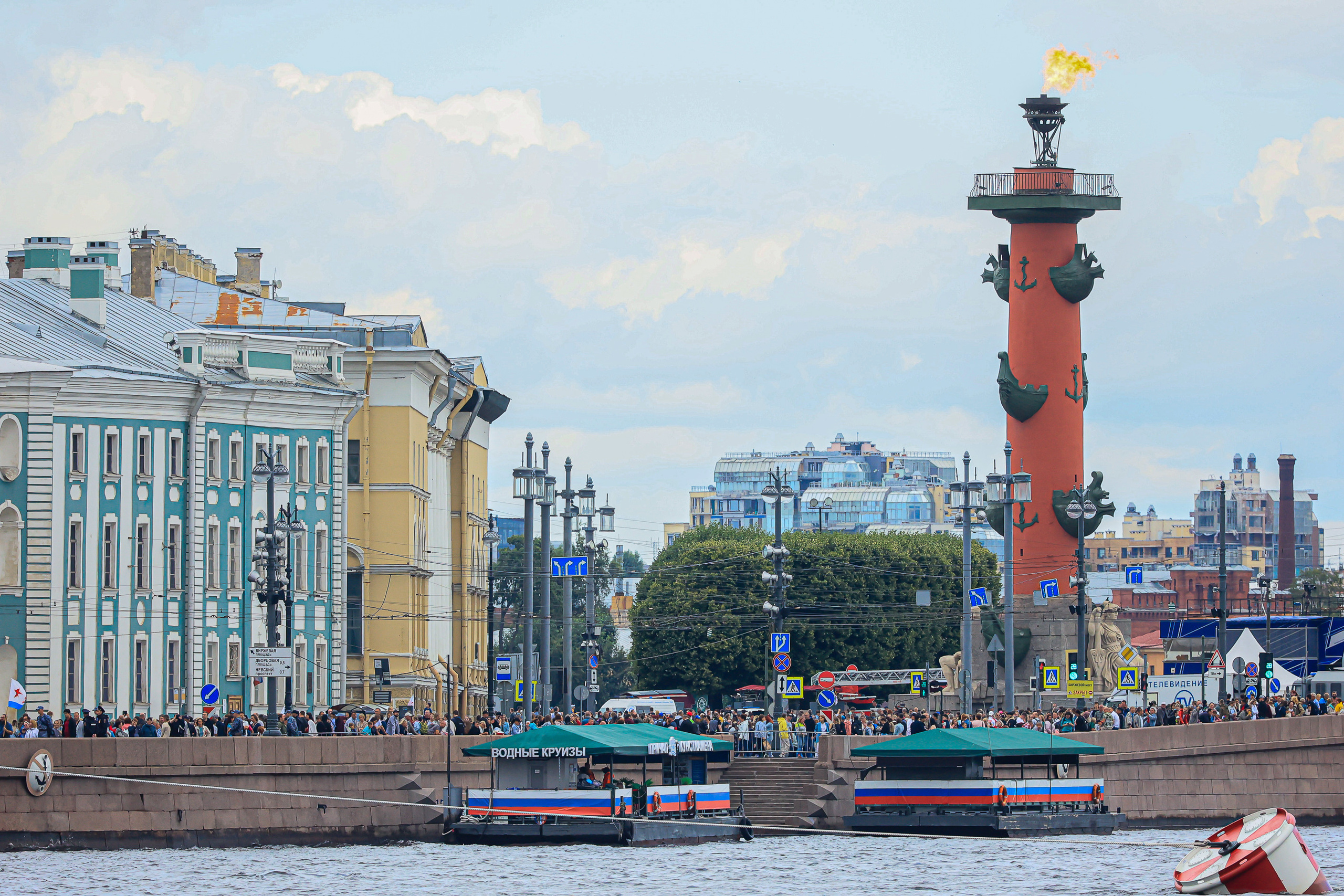 Владимир Путин на День Военно-морского флота — 2022 в Санкт-Петербурге. Моя фотография