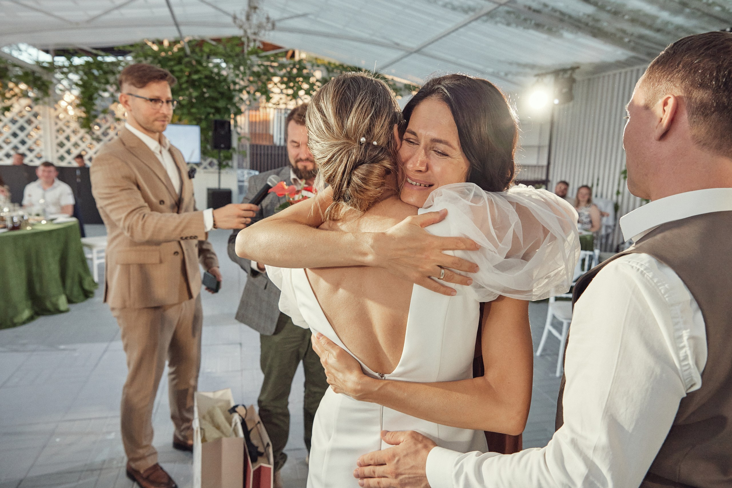 Счастье здесь. Свадебный фотограф Антон Артюшин. Работаю в Нижнем Новгороде и Москве