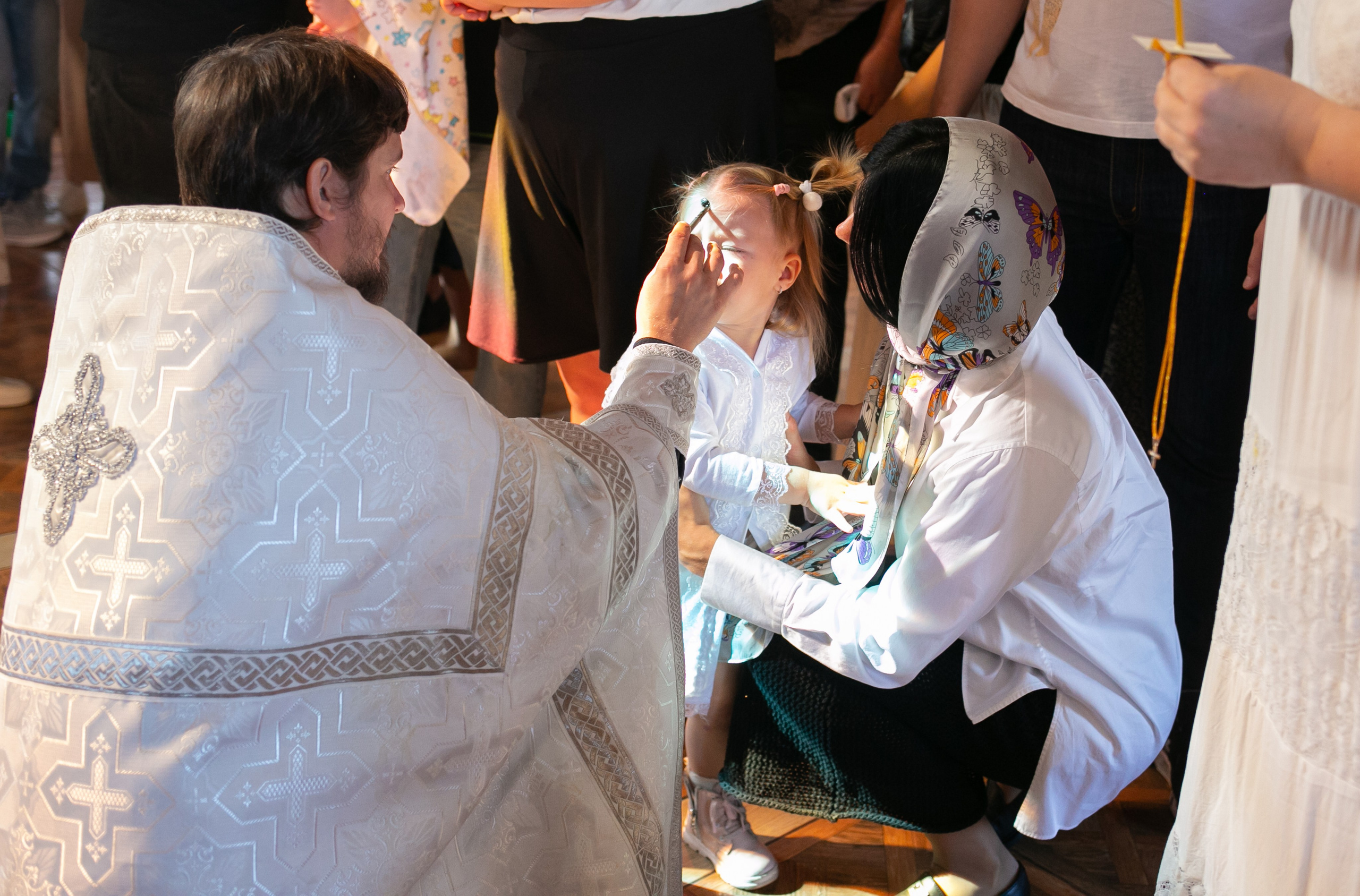 Крещение. Фотограф новорожденных и семейный фотограф НСО г. Бердск Марина Львова