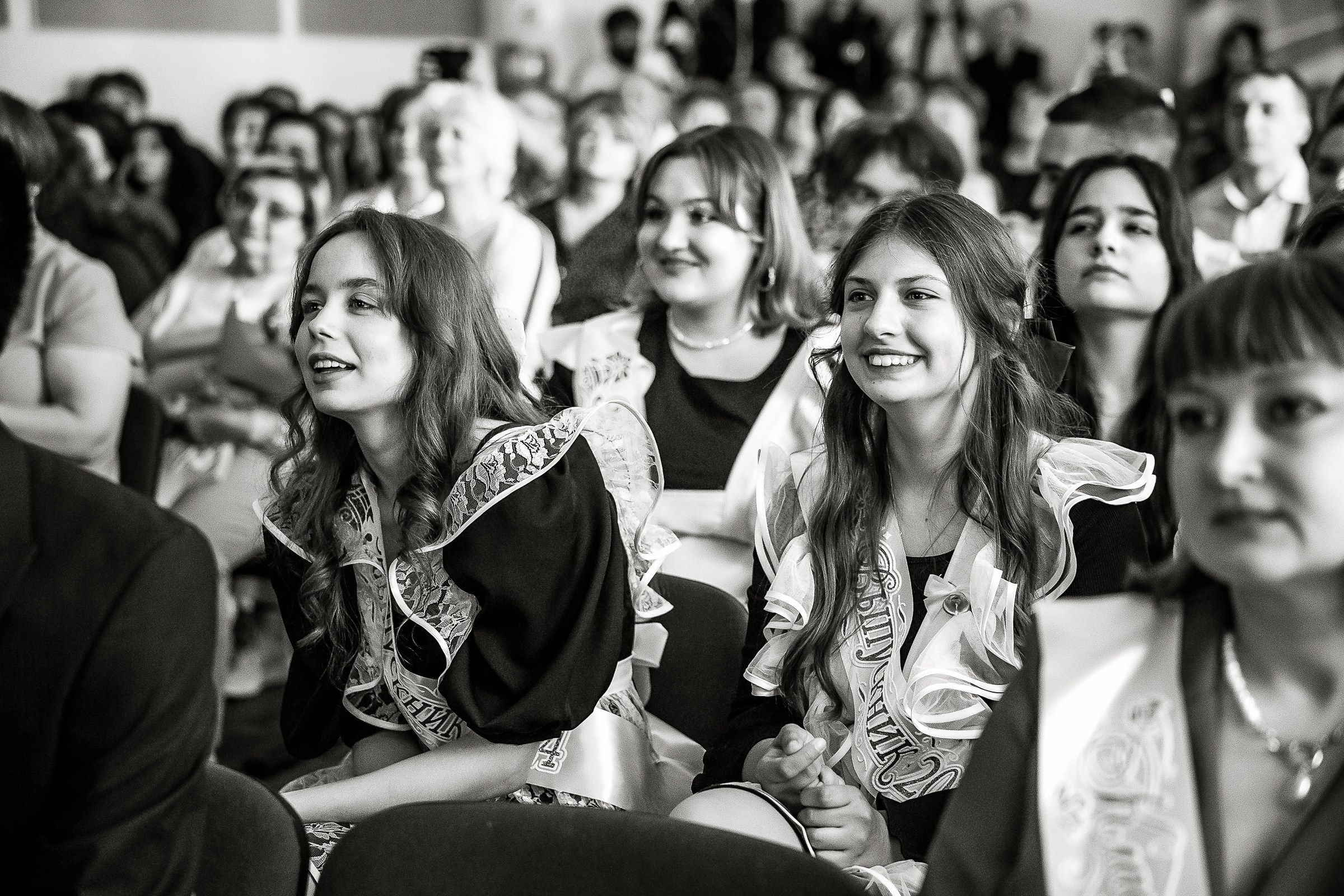 Последний звонок СОШ № 12. Семейный и свадебный фотограф в Москве Леванова Александра